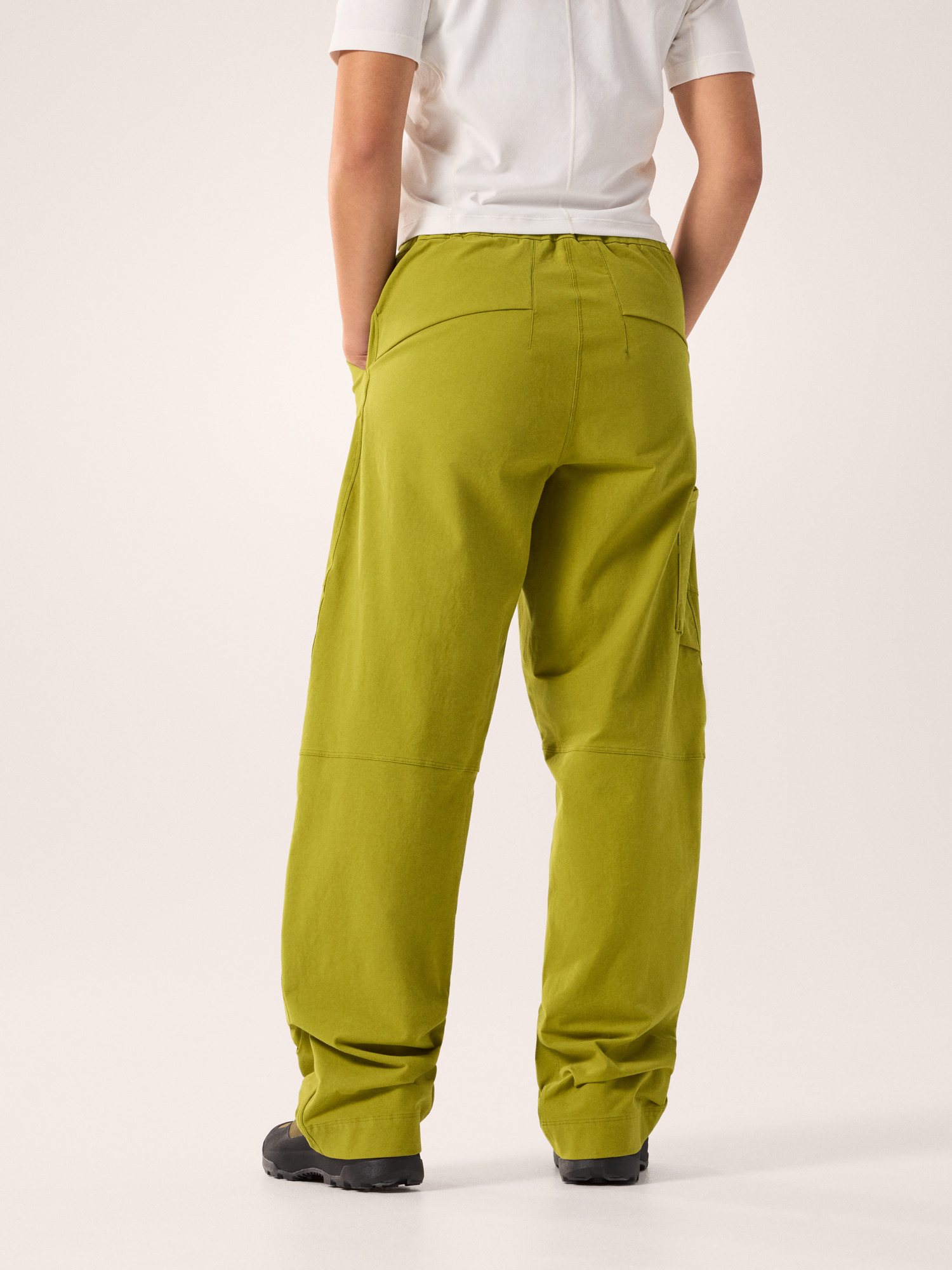 Clarkia Cotton Wide Leg Pant Women's Olive Moss Back View