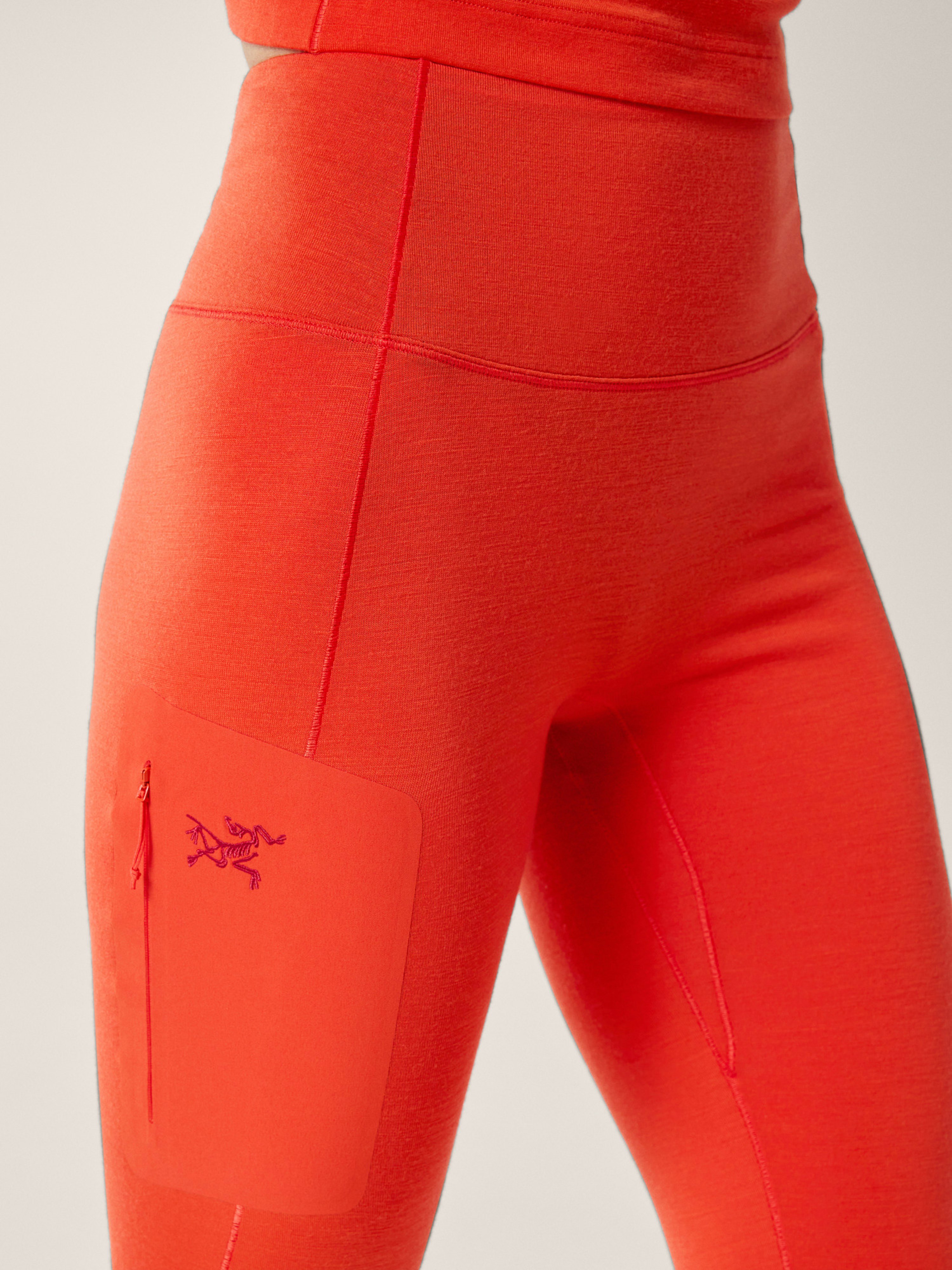 Satoro Merino Wool Bottom Women's Dynasty Hover