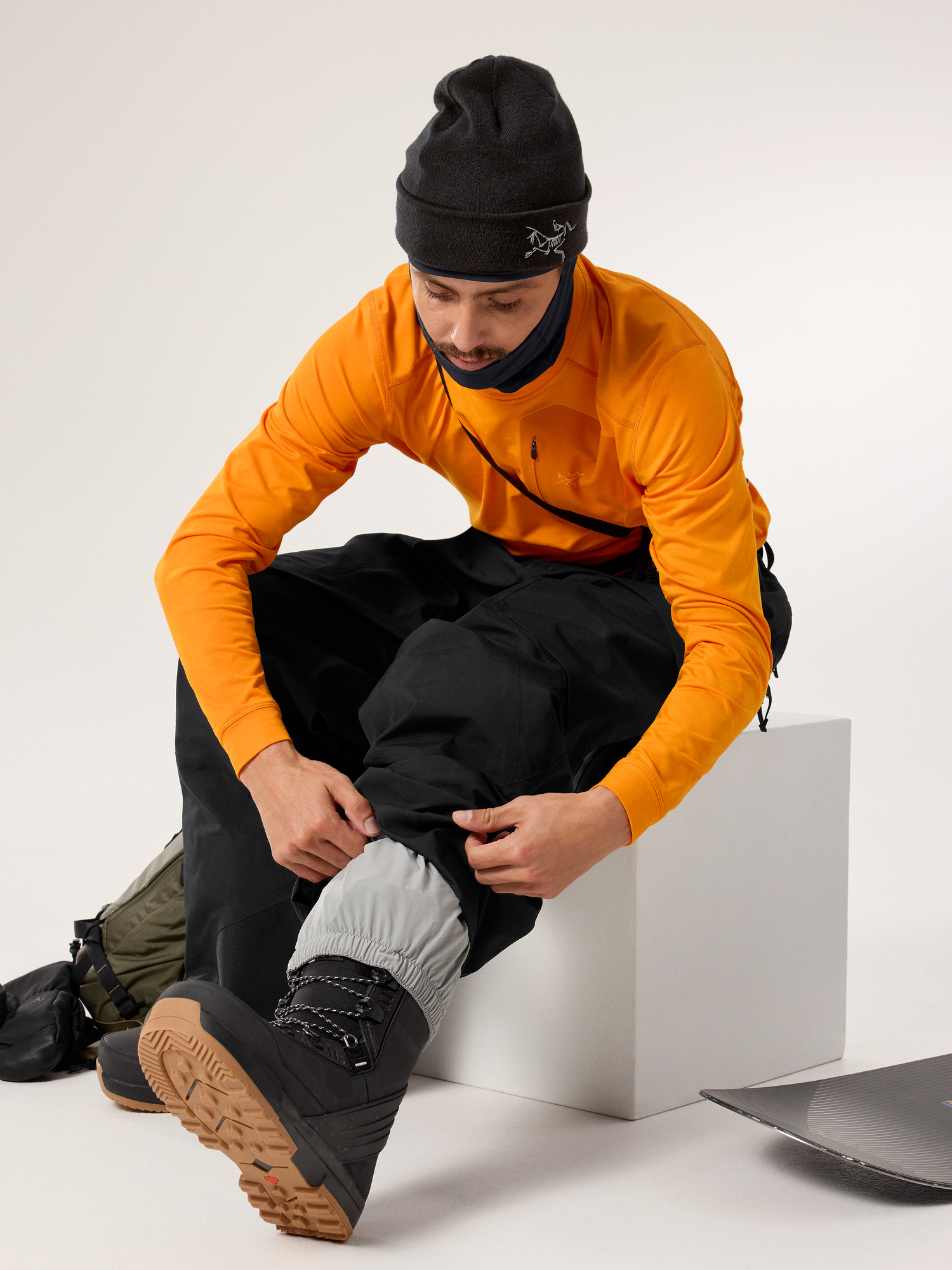 Rho LT Crew Neck Blaze Full Body