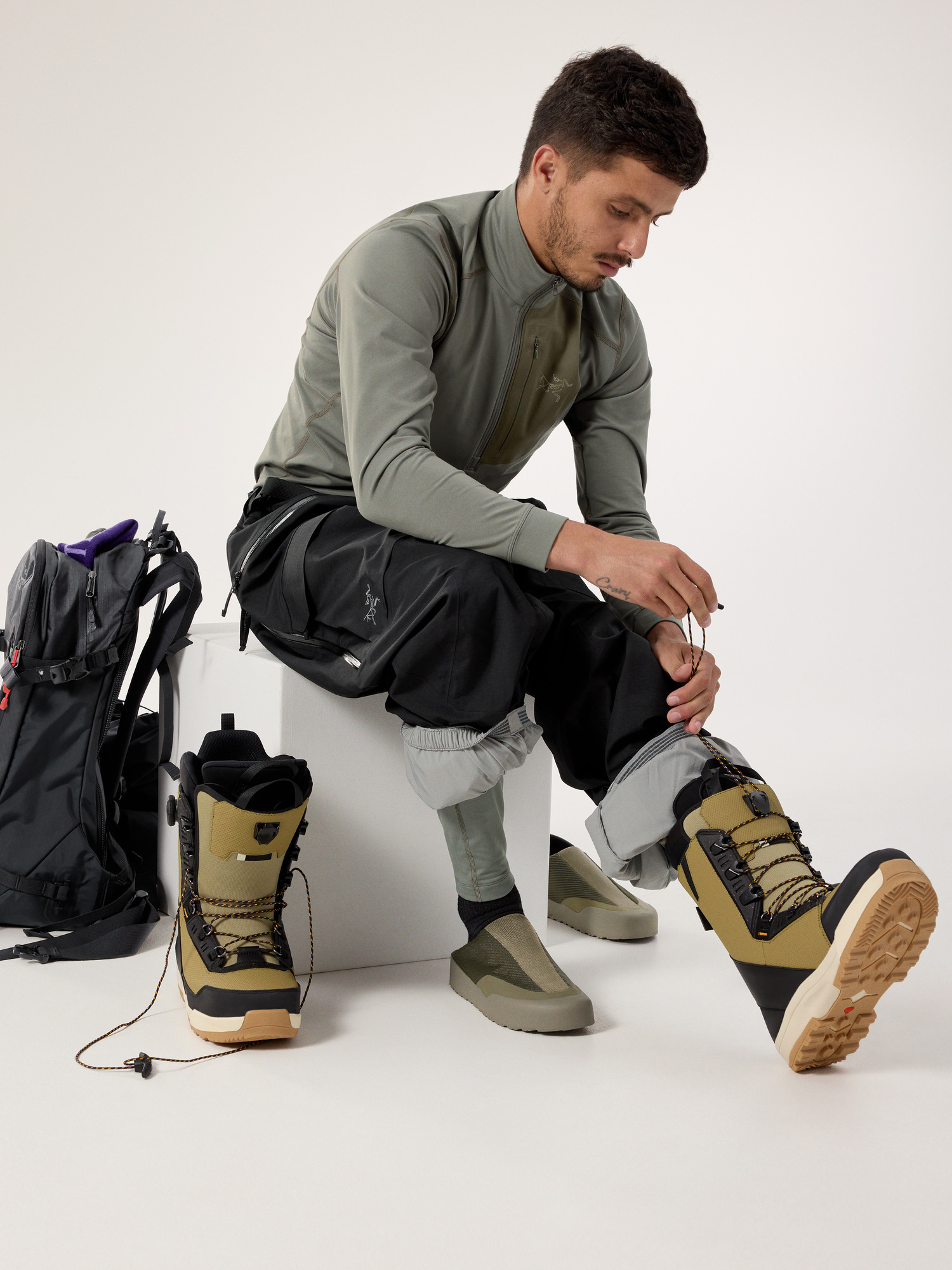 Rho LT Zip Neck Forage/Tatsu Full Body