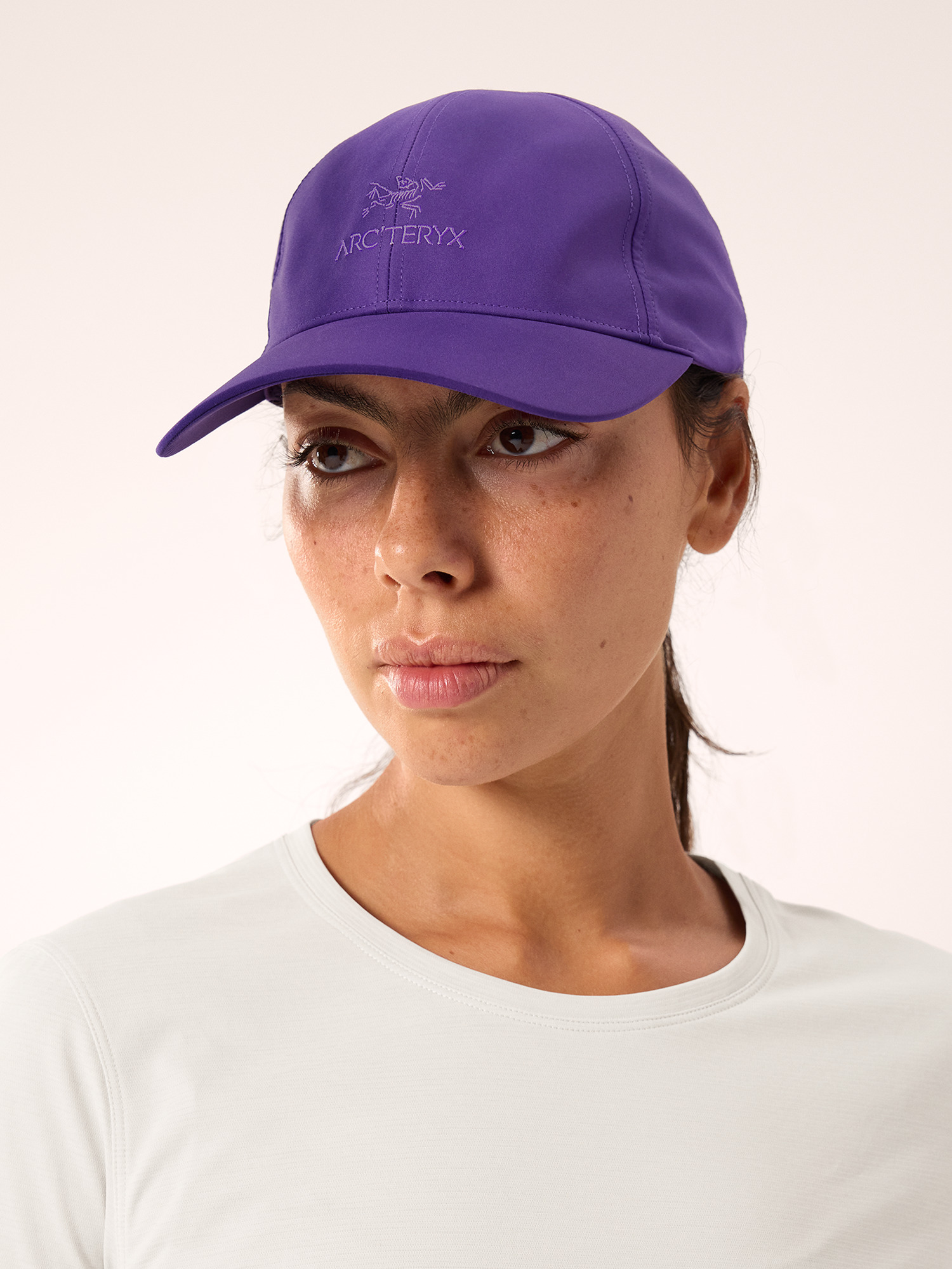 Bird Word Cap Azalea / Aster Front View