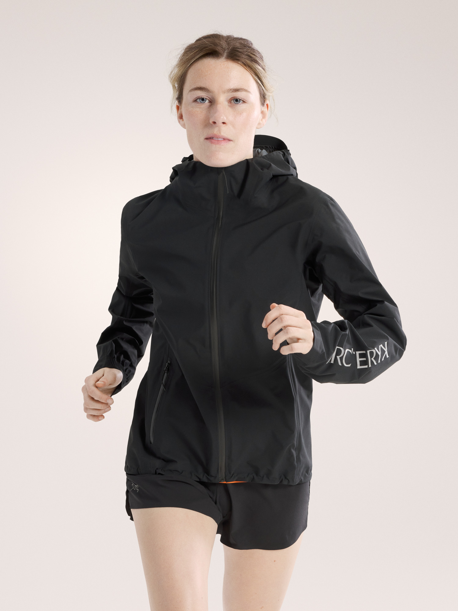 Norvan Jacket Women's Black Front View