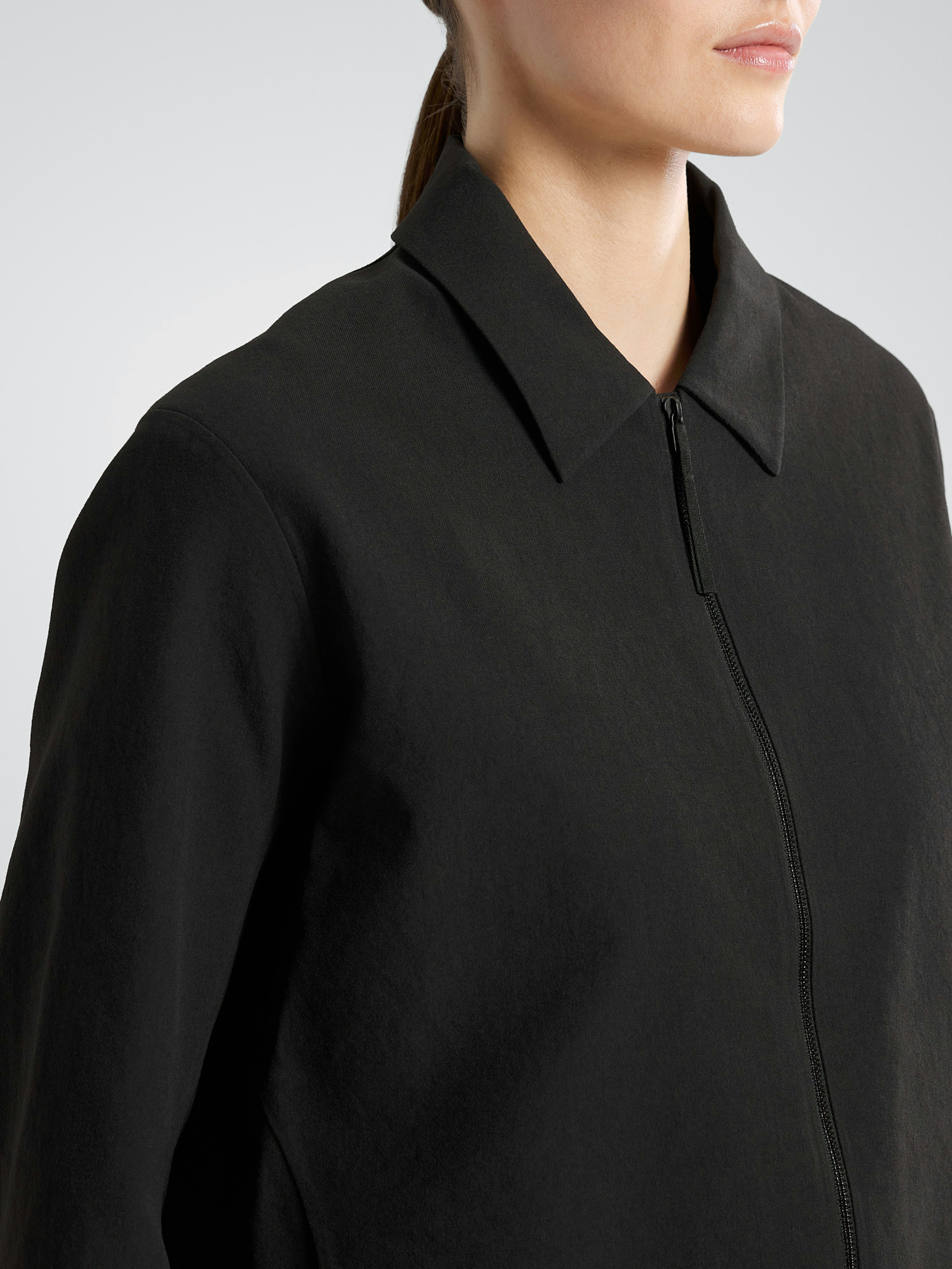 Limina Softshell Jacket Women's Black Detail 1
