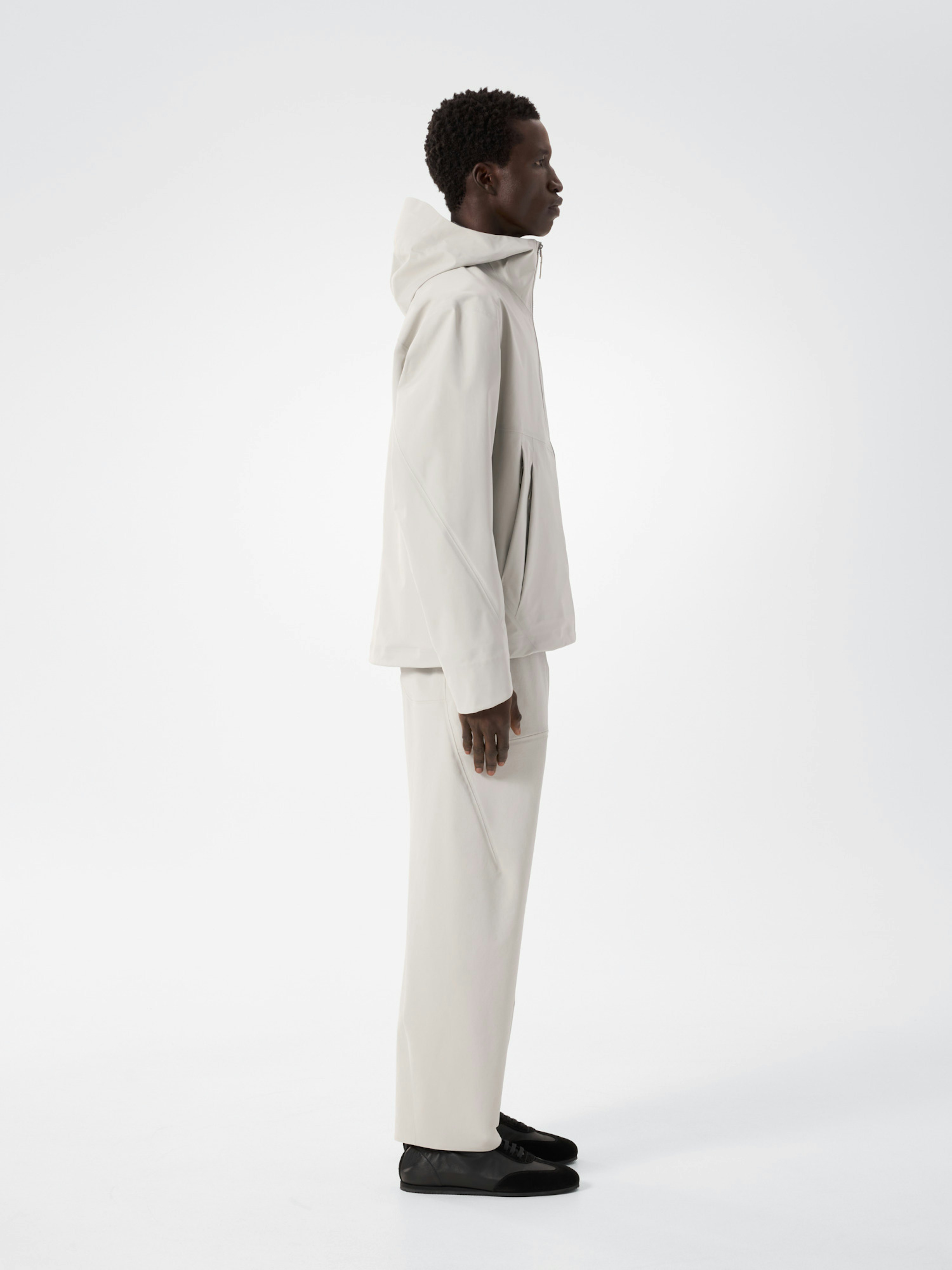 Arris Jacket Dark Cocoon Side View