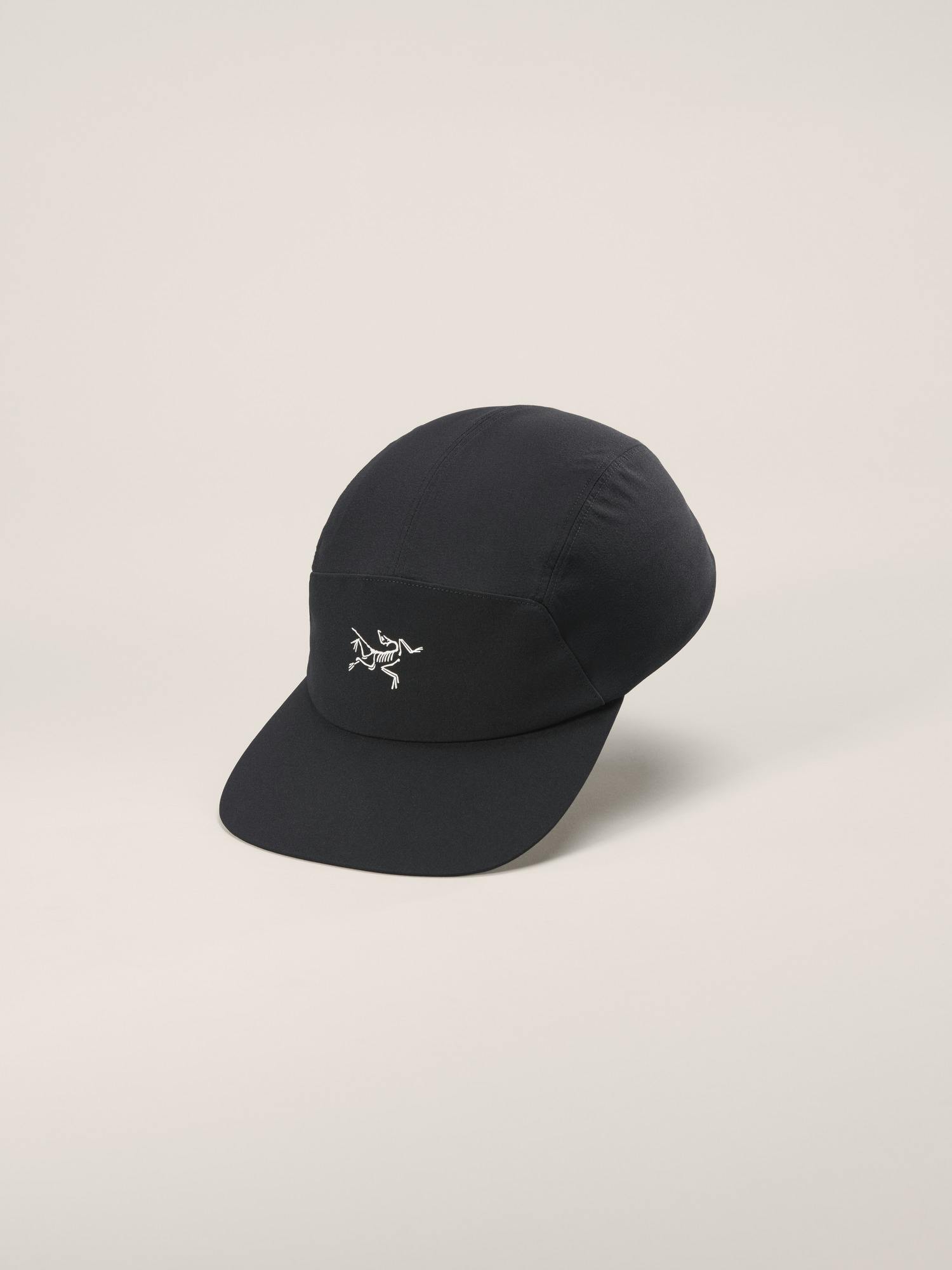 Gamma 5 Panel Cap Black / Arctic Silk Front