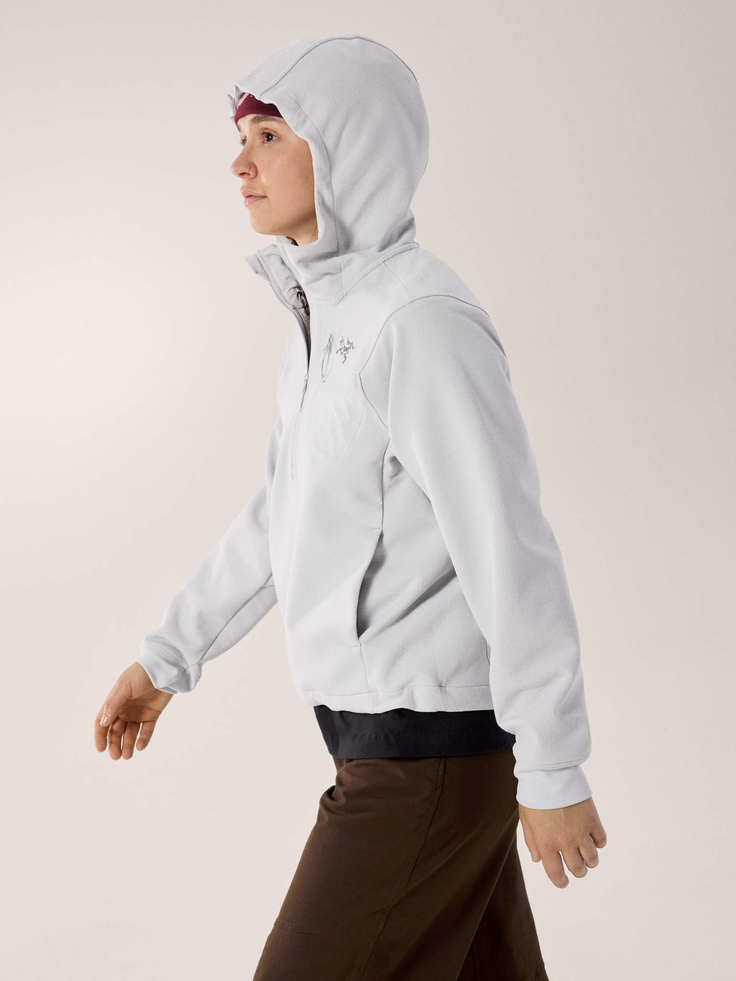 Aestas Pullover Hoody Women's Solitude Side View