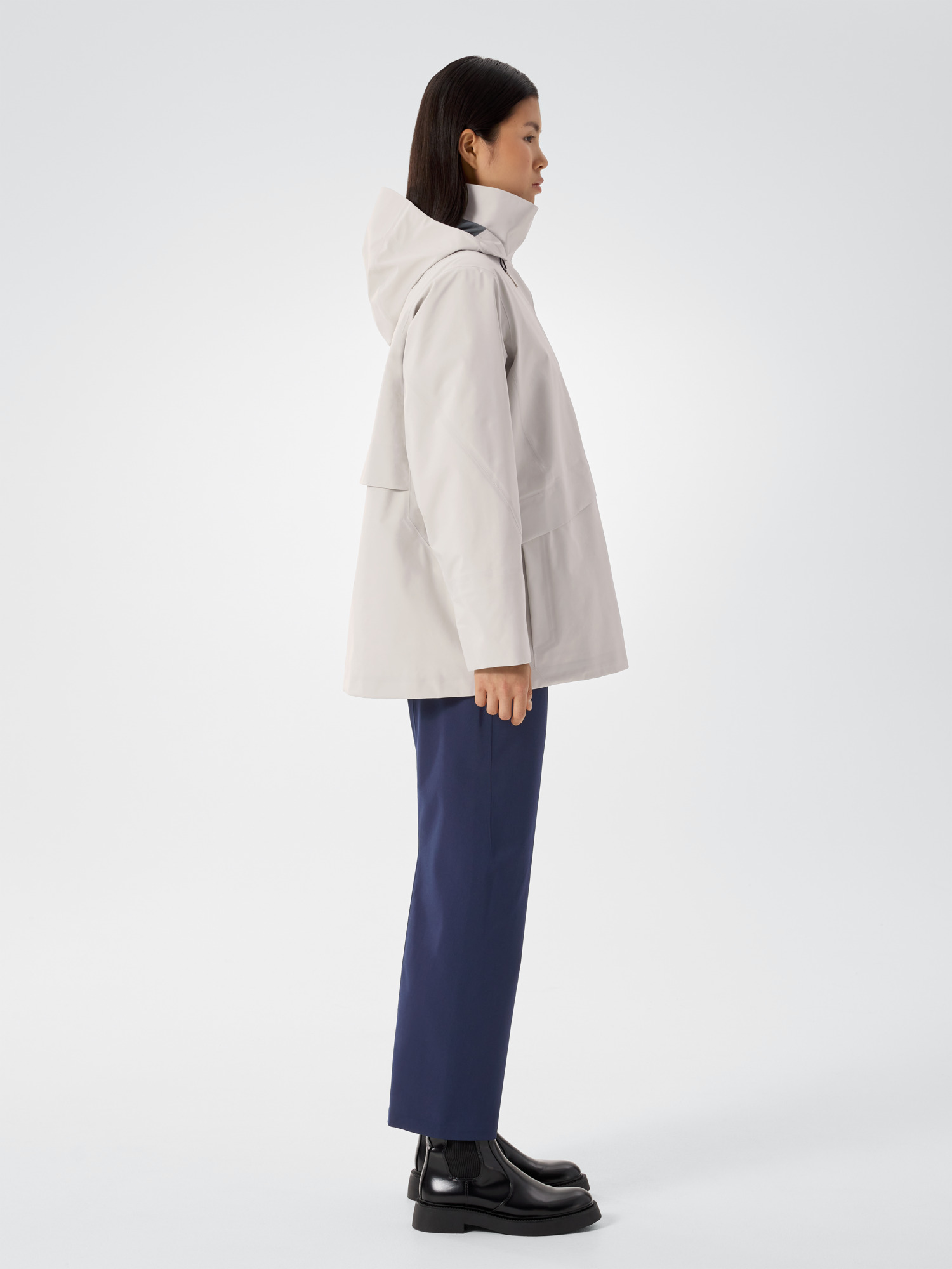 Ifora Jacket Women's Dark Cocoon Side View