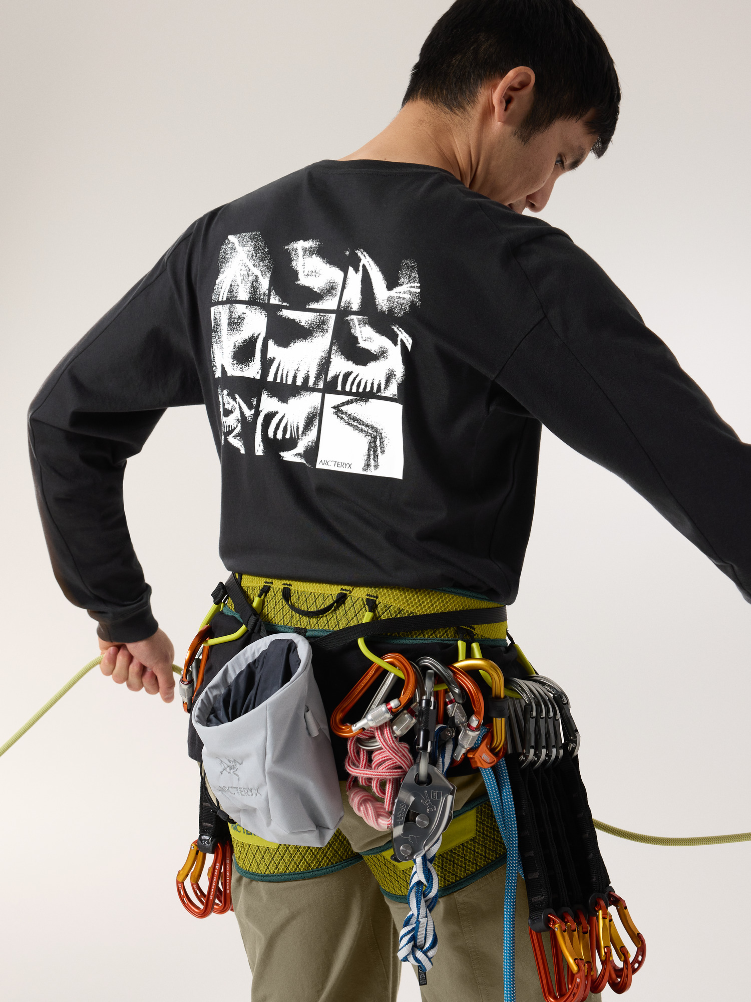 Kragg SL Cotton Bird Tile Shirt LS Black / Arctic Silk Hover