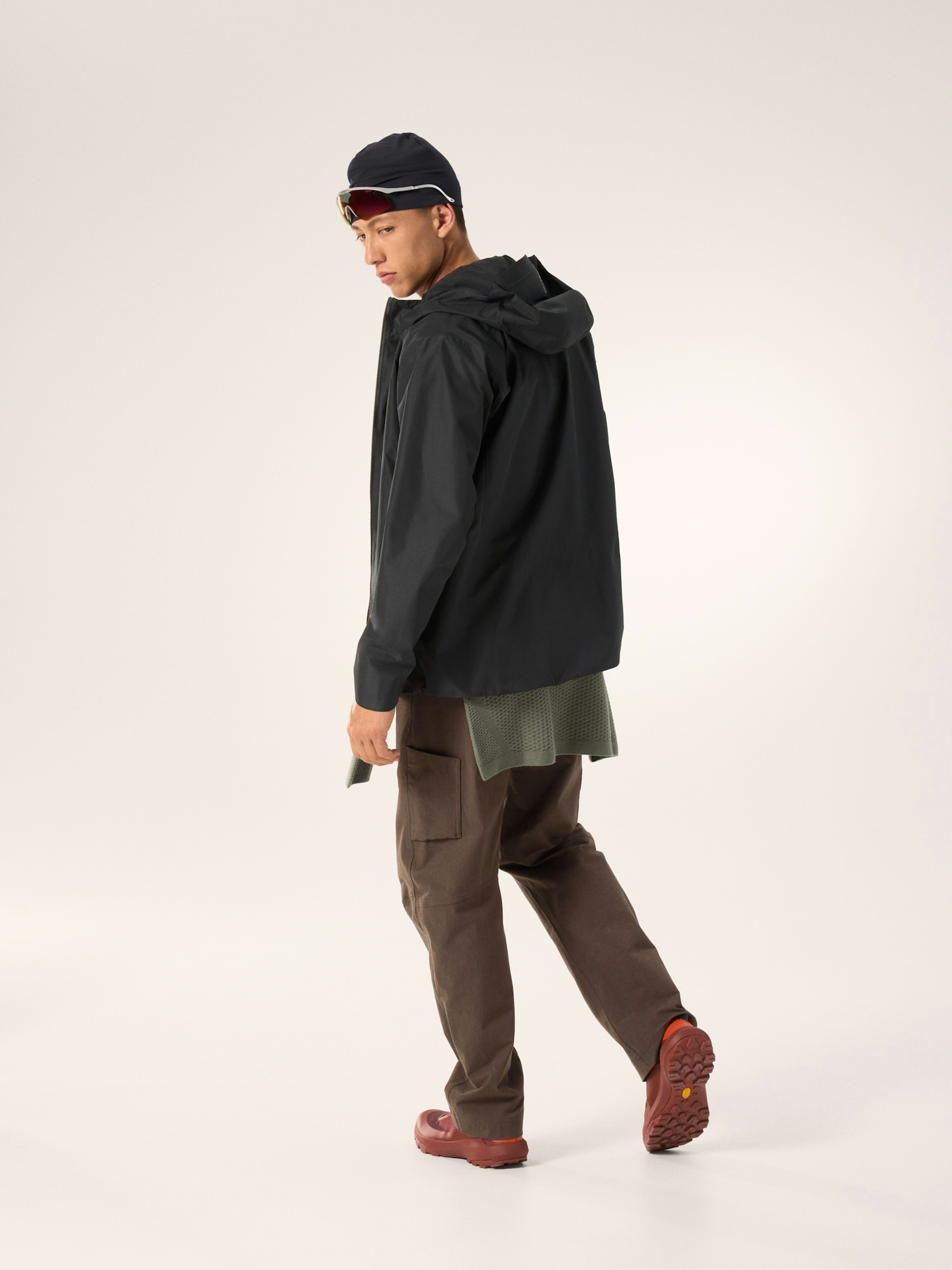 Solano Hoody Black Full Body