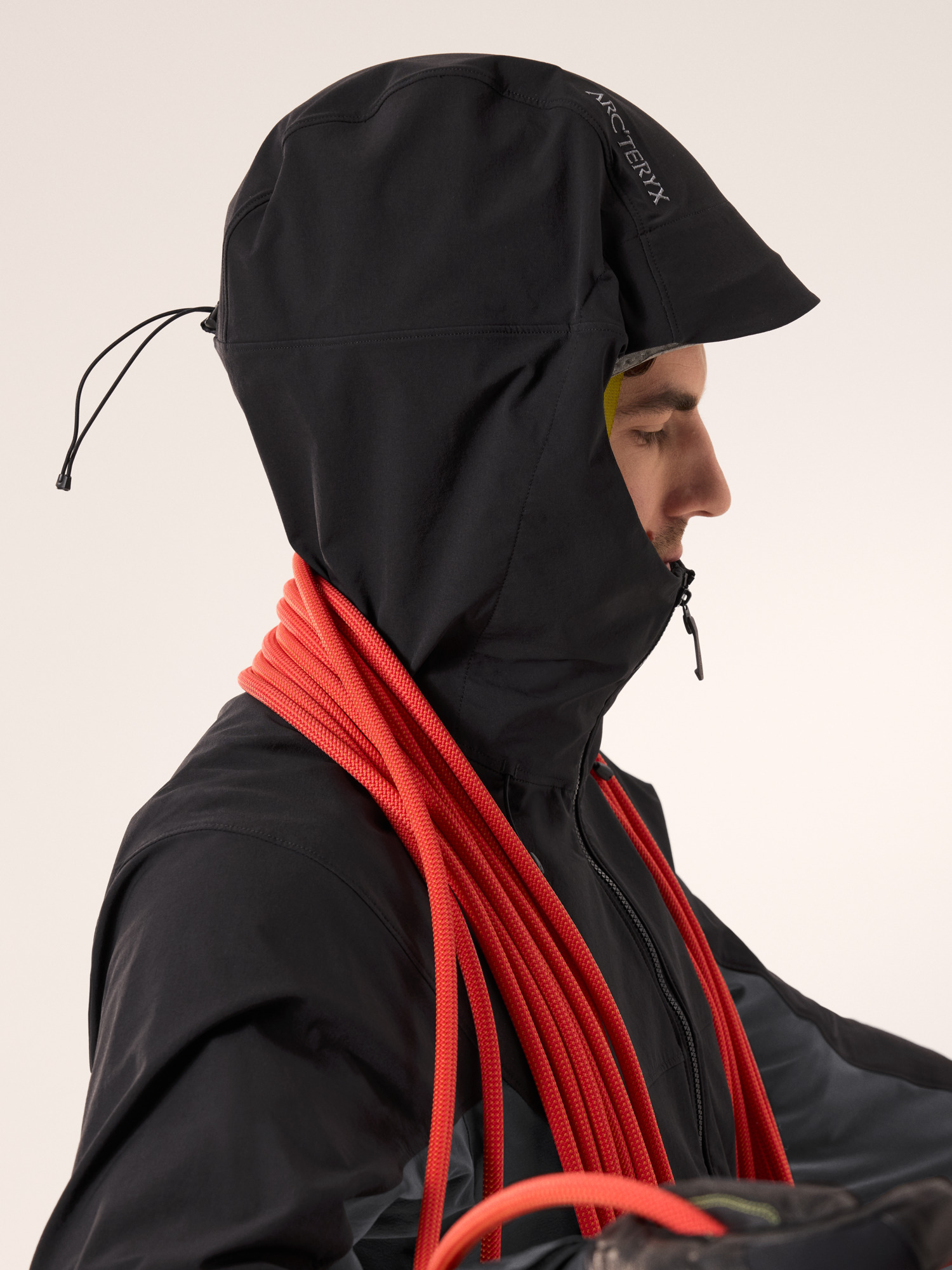 Serratus Hoody Black Hood Up