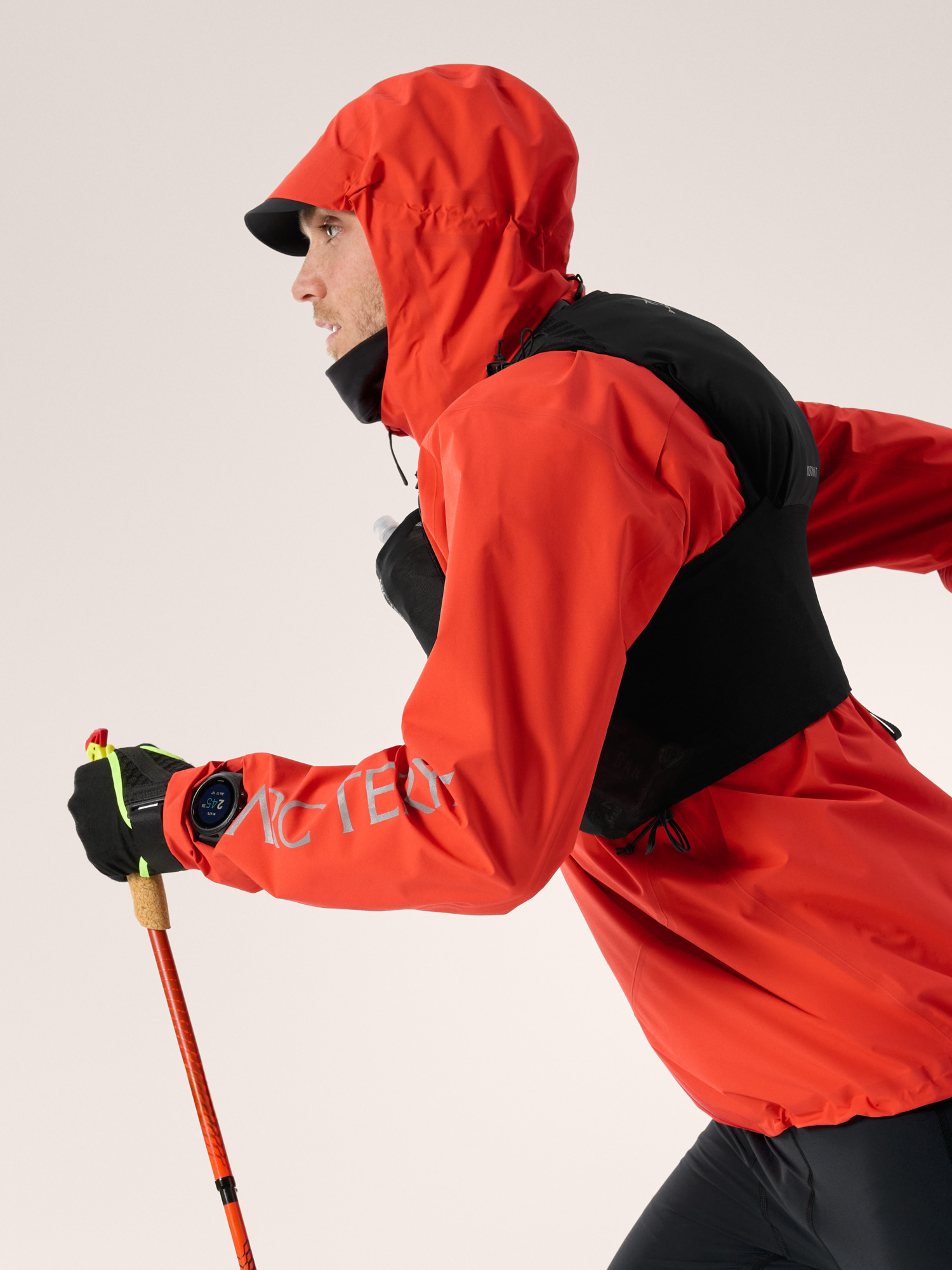 Norvan Jacket Dynasty Hover