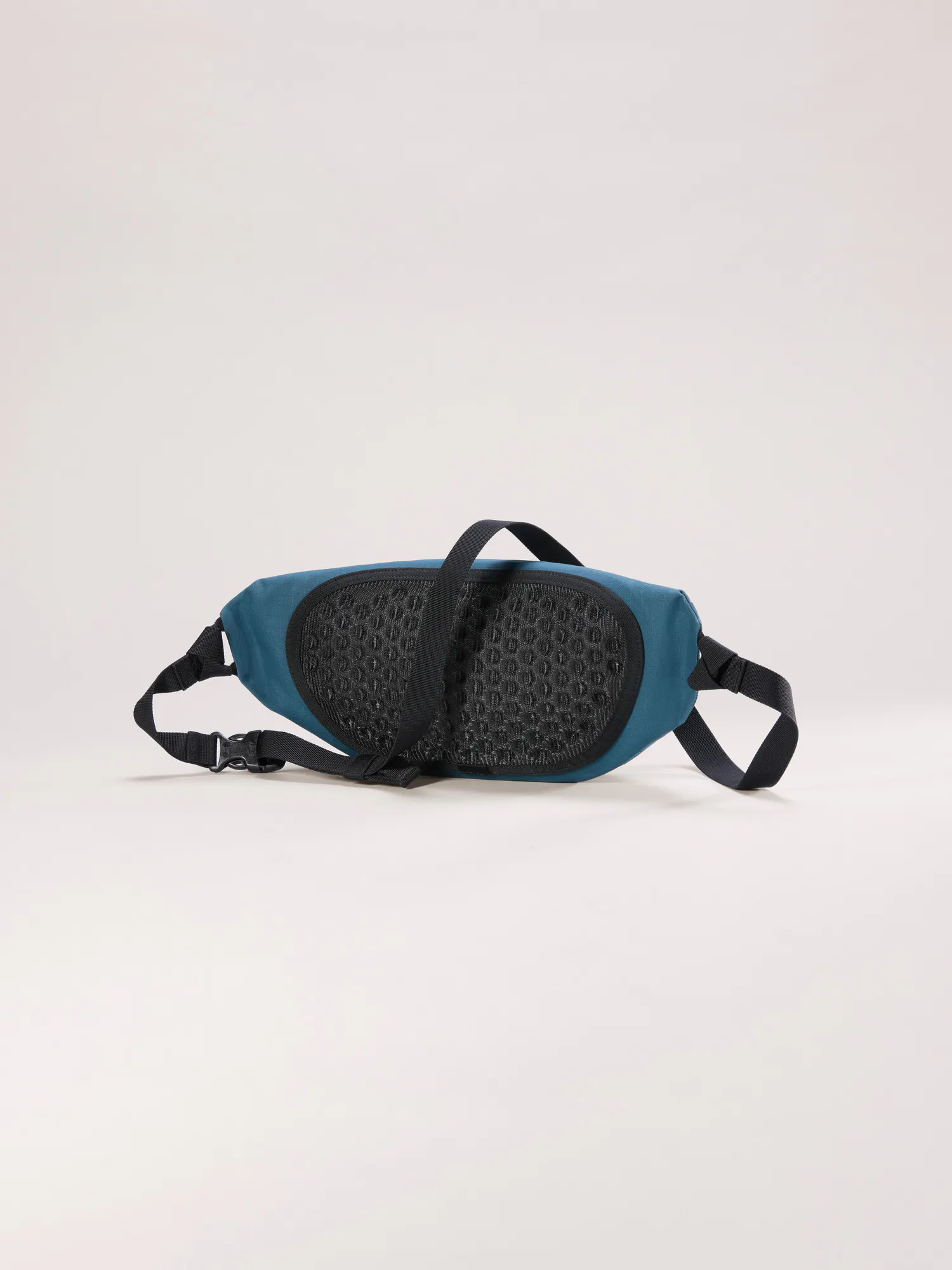 ARC’TERYX Granvill Crossbody Bag Granville Crossbody Bag | Arc'teryx Outlet