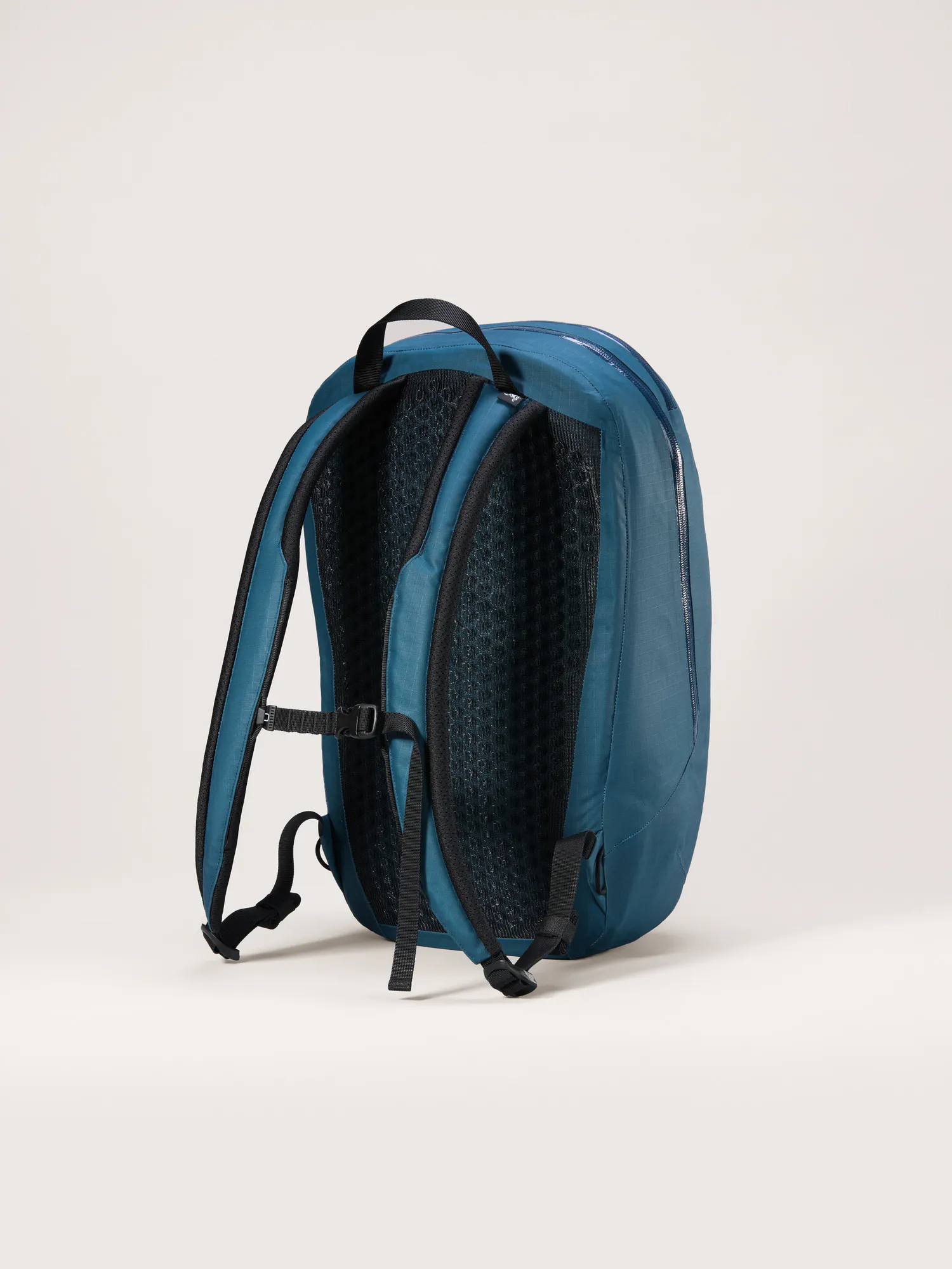 Granville 16 Backpack | Arc'teryx United States