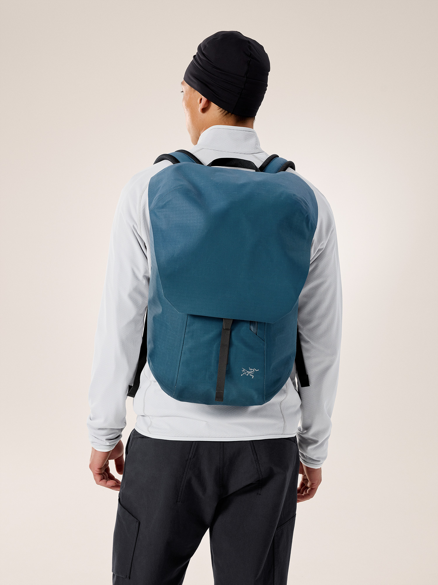 Granville 25 Backpack Nightscape Front View