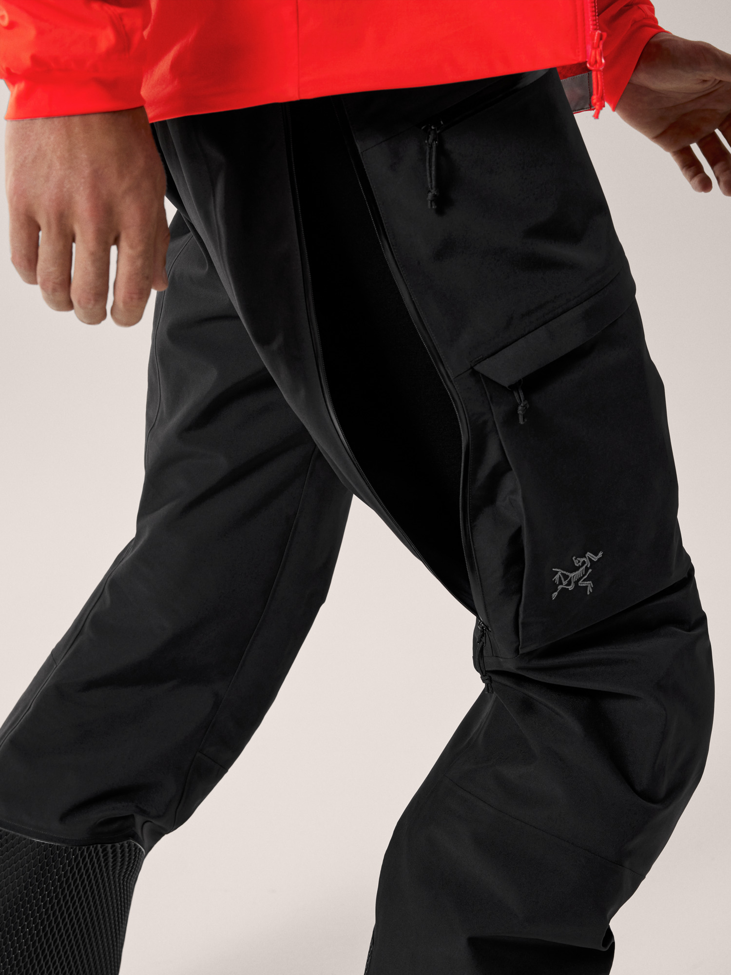 Ski Guide Bib Pant Black Detail 3