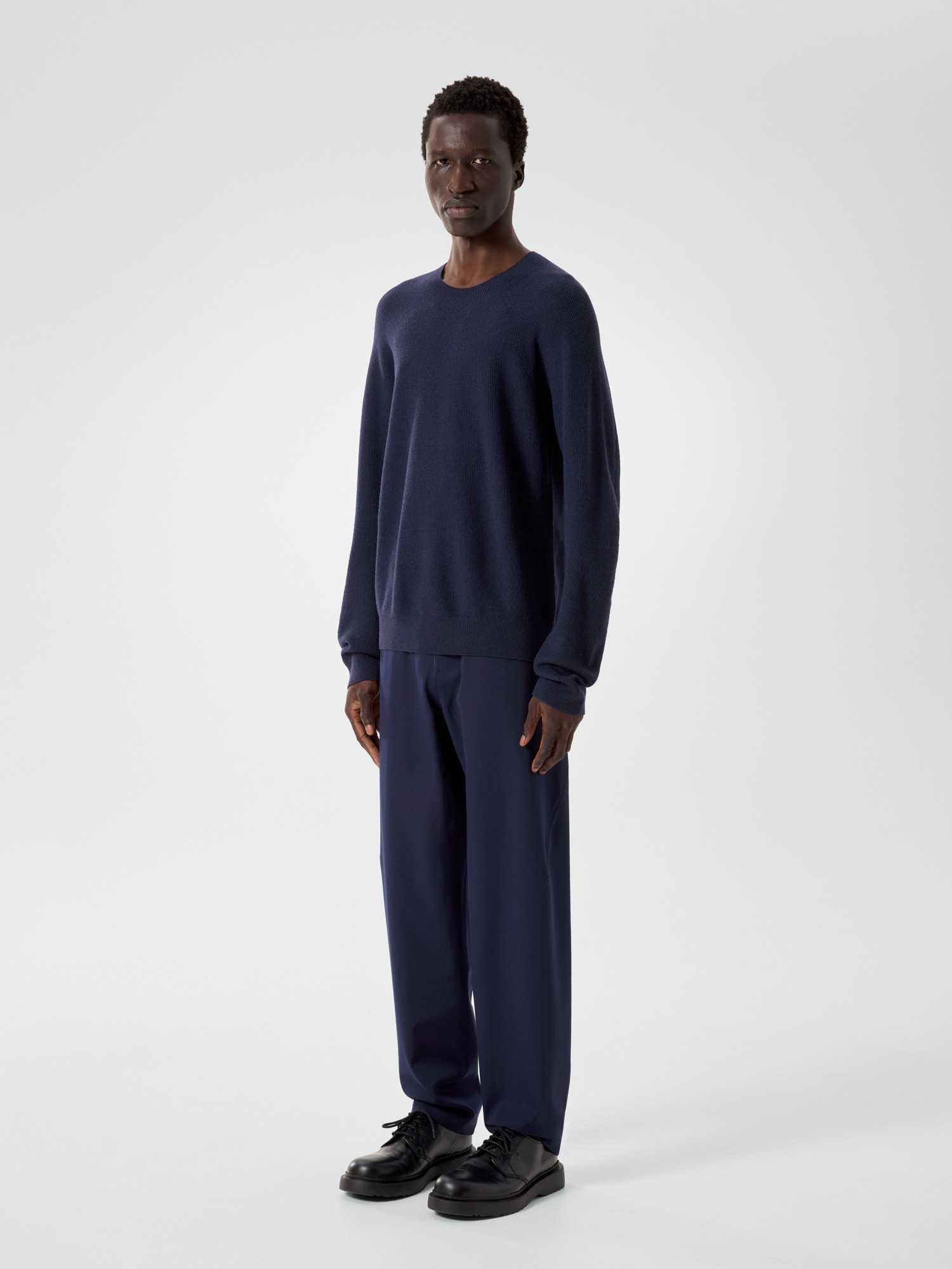 Conic Wool Midlayer Passport 3 4 Front View