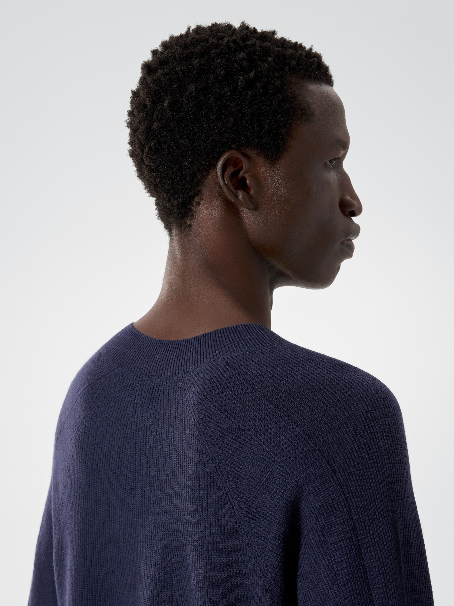 Conic Wool Midlayer Passport Detail 2