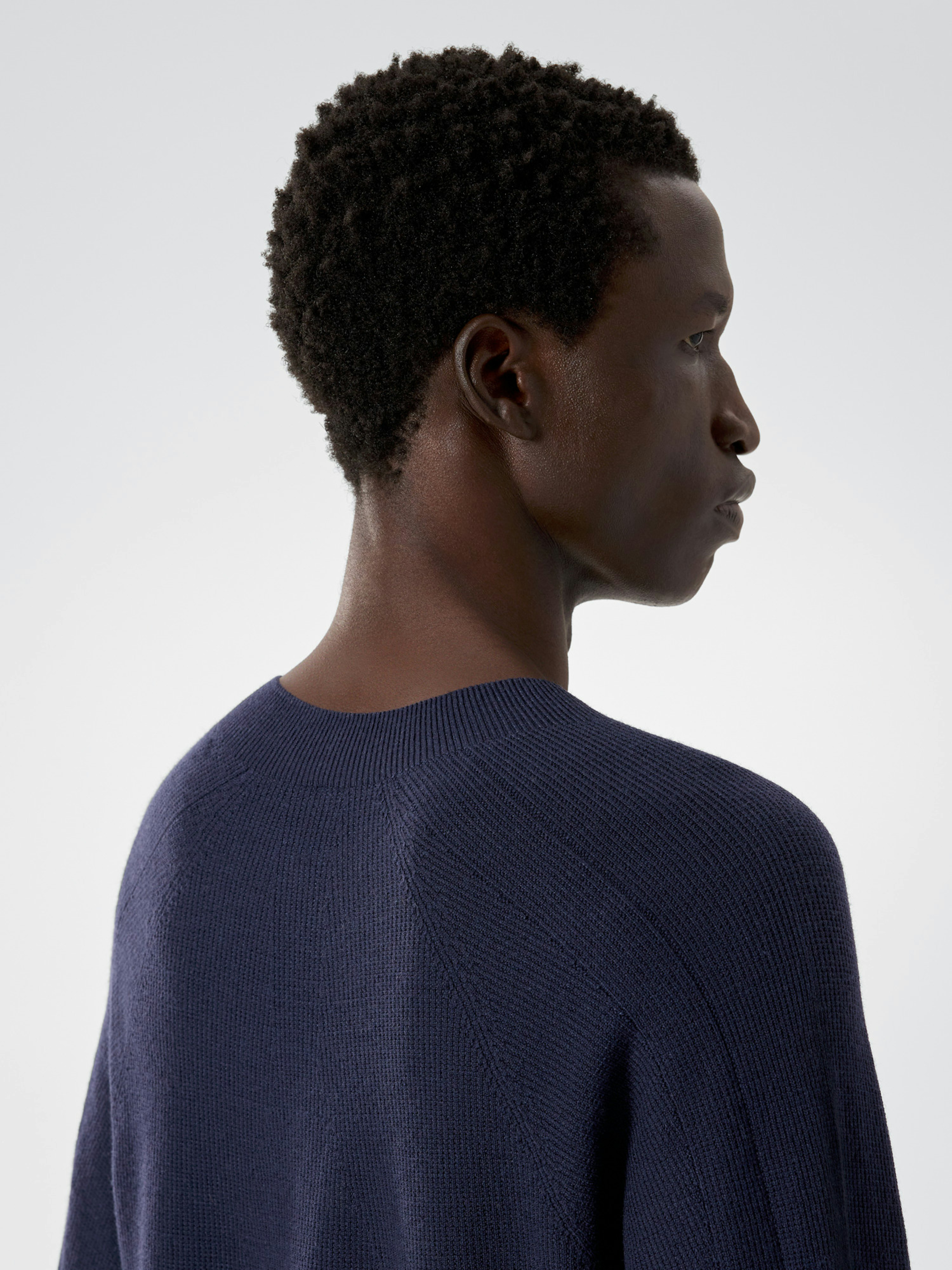 Conic Wool Midlayer Passport Detail 2