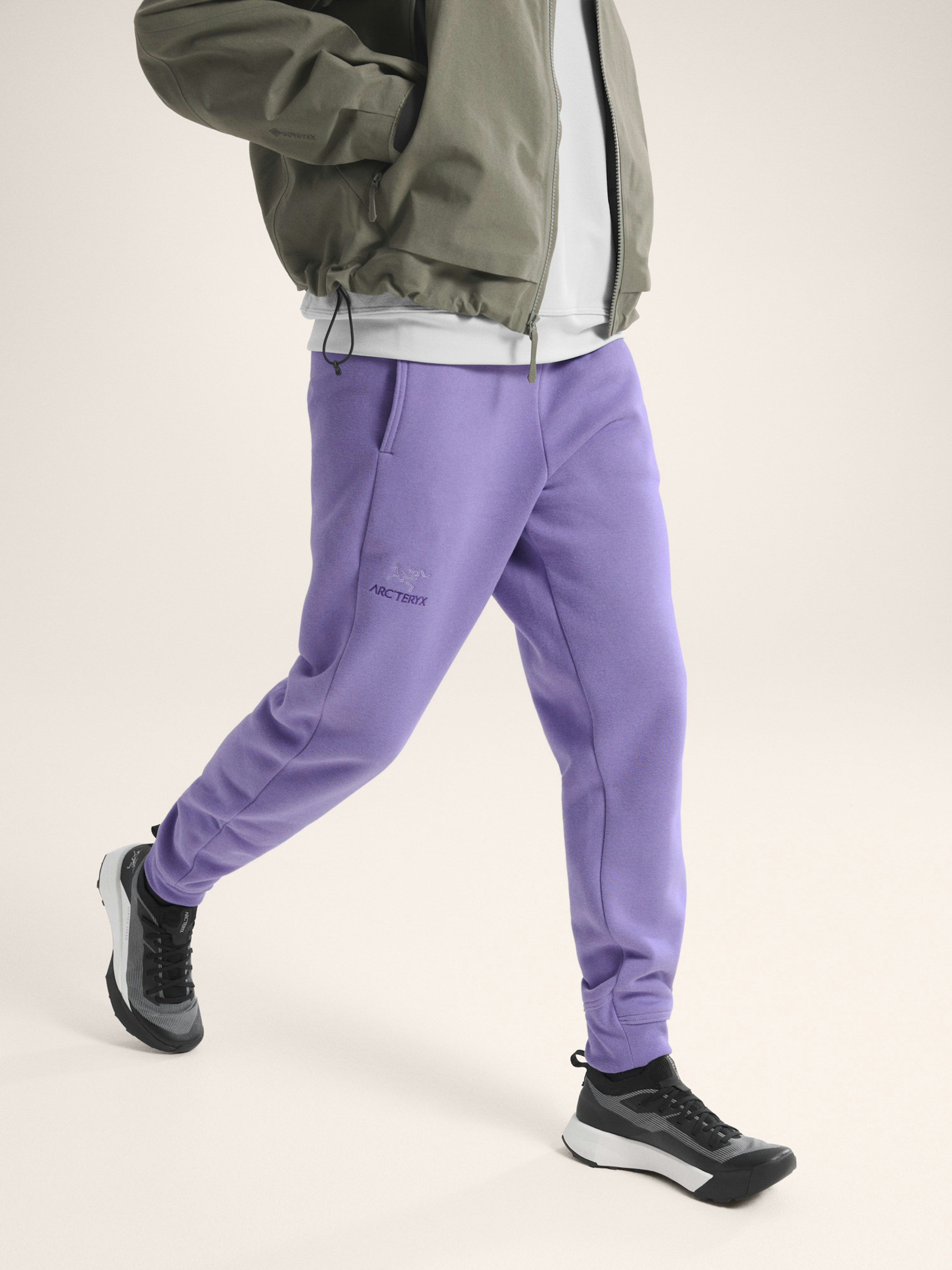 Emblem Fleece Jogger Women's Aster Hover