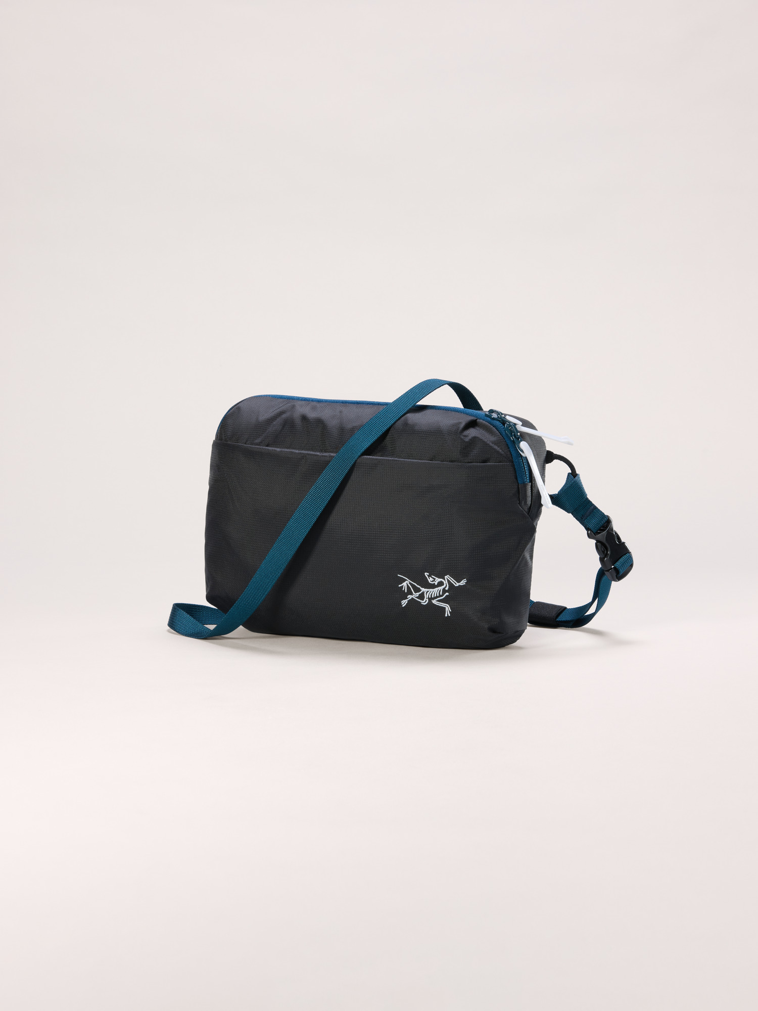 Heliad Crossbody Lodestar Front