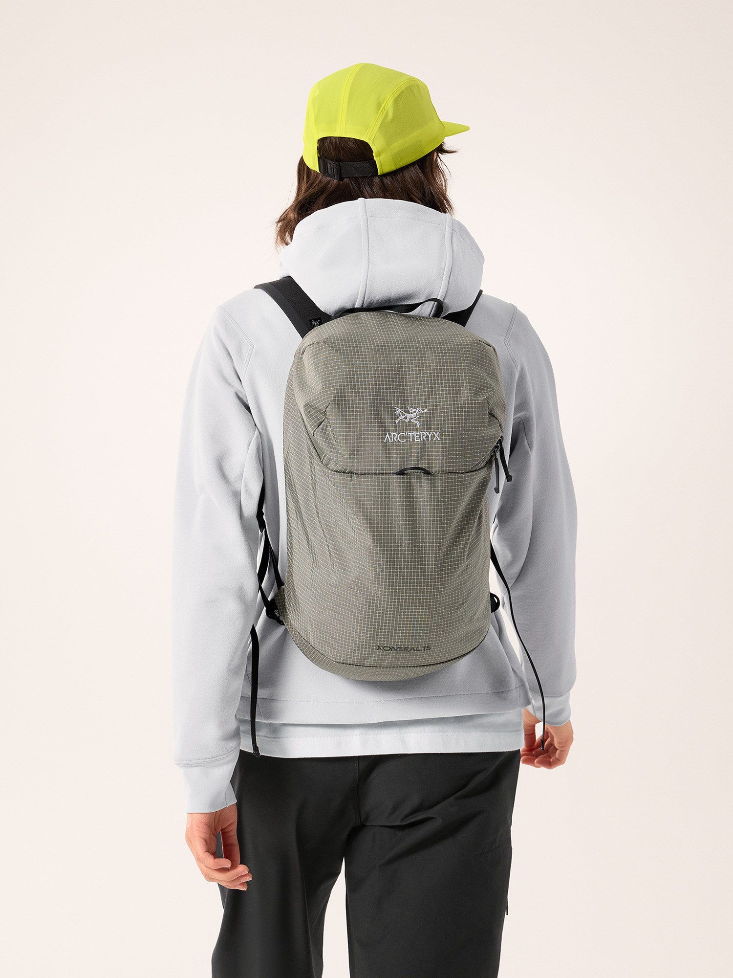 Konseal 15 Backpack Forage Front View