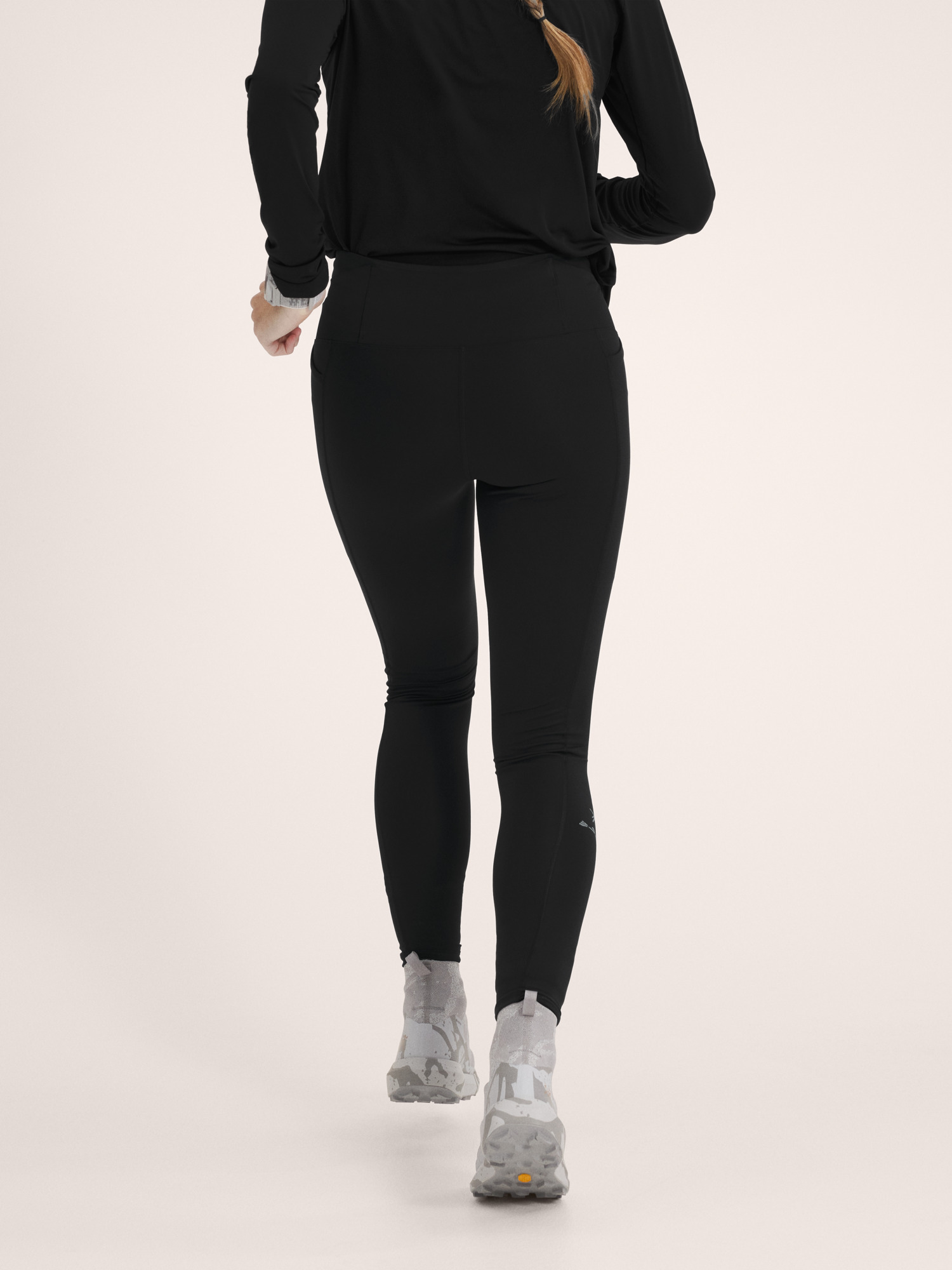 Norvan Legging Women's Black Back View