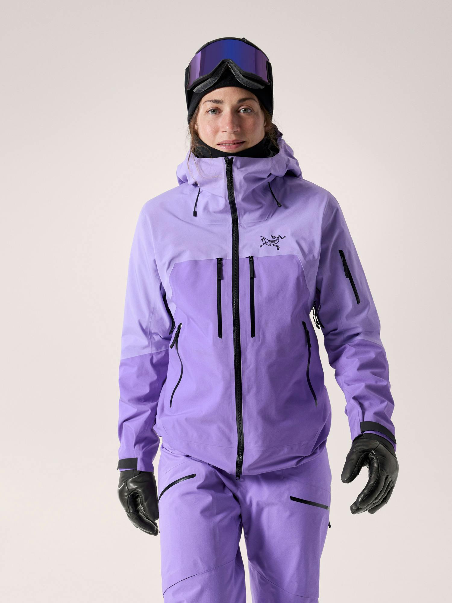 Women's Winter Clothes: Skiing & Snowboarding | Arc'teryx Canada