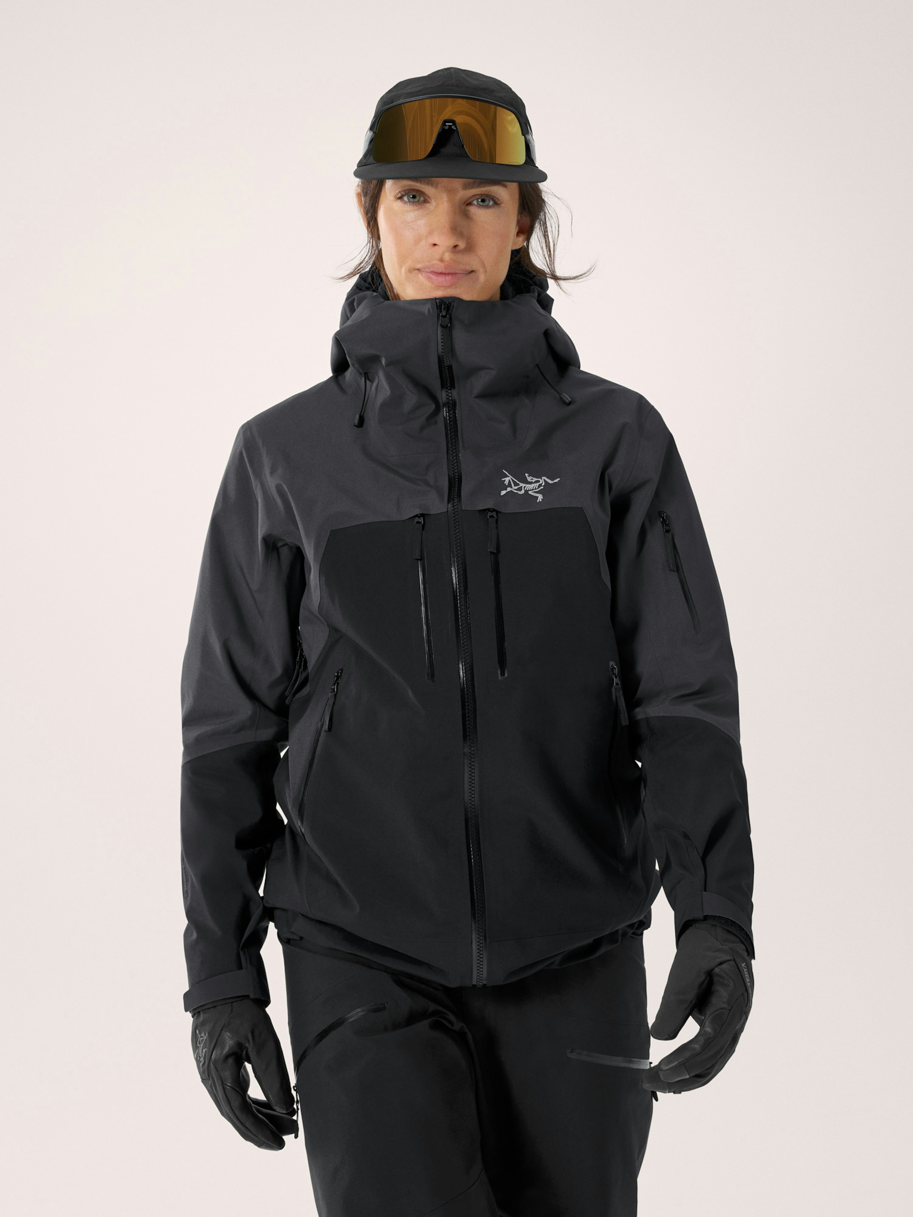 Rush Jacket Women's Graphite / Black Front View