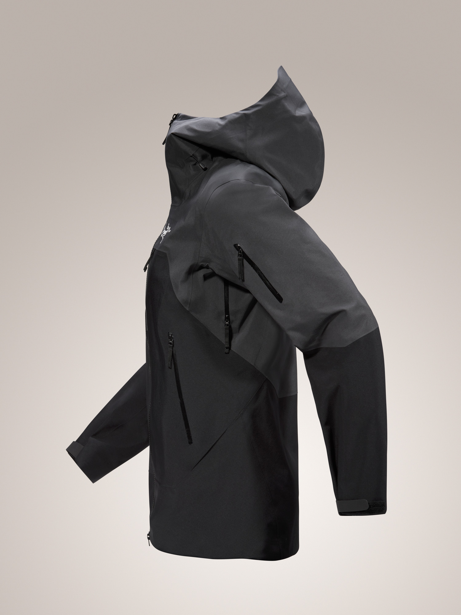 Rush Jacket Women's Graphite / Black Profile