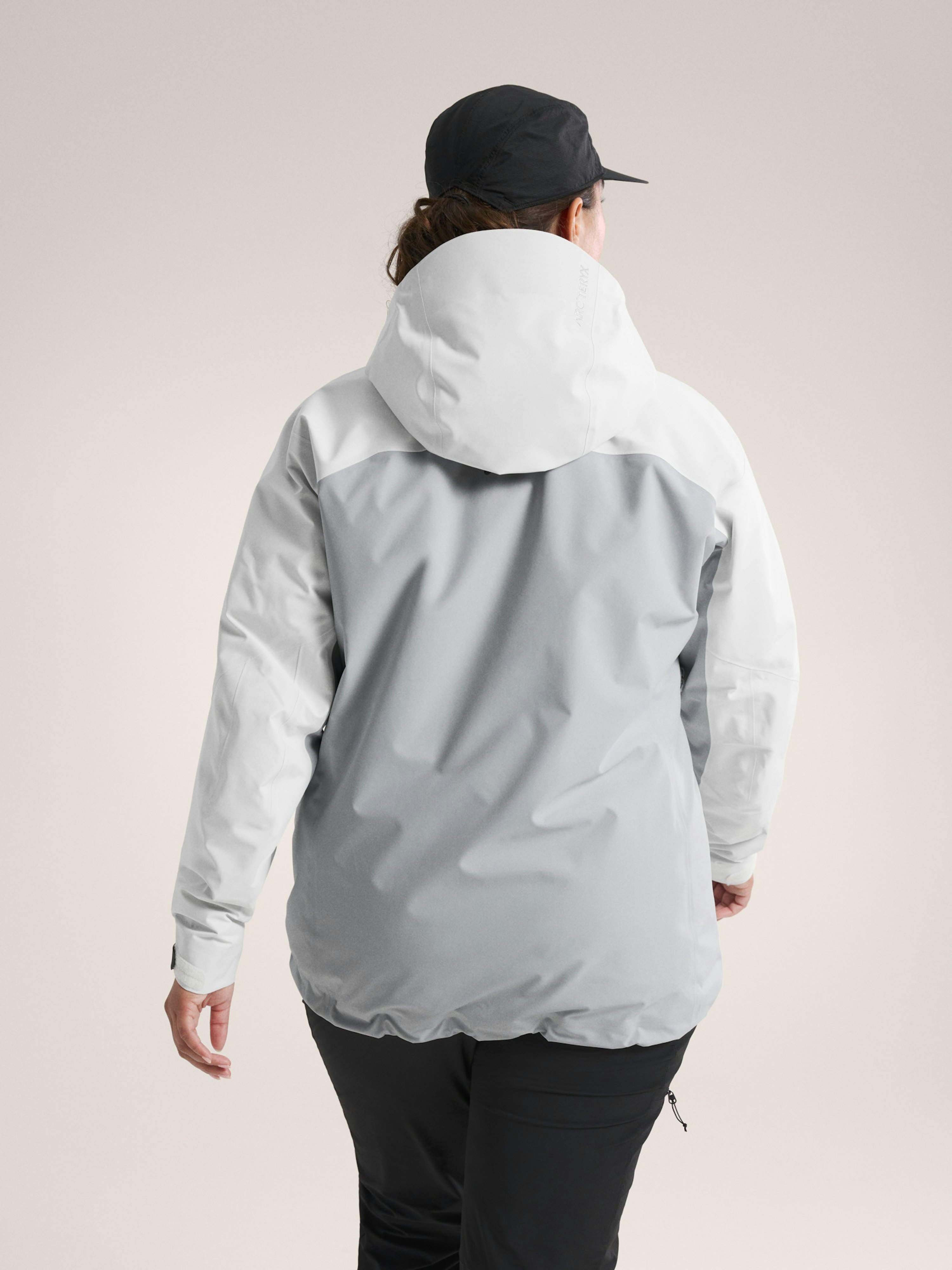 Beta AR Jacket Women's Arctic Silk / Solitude Back View