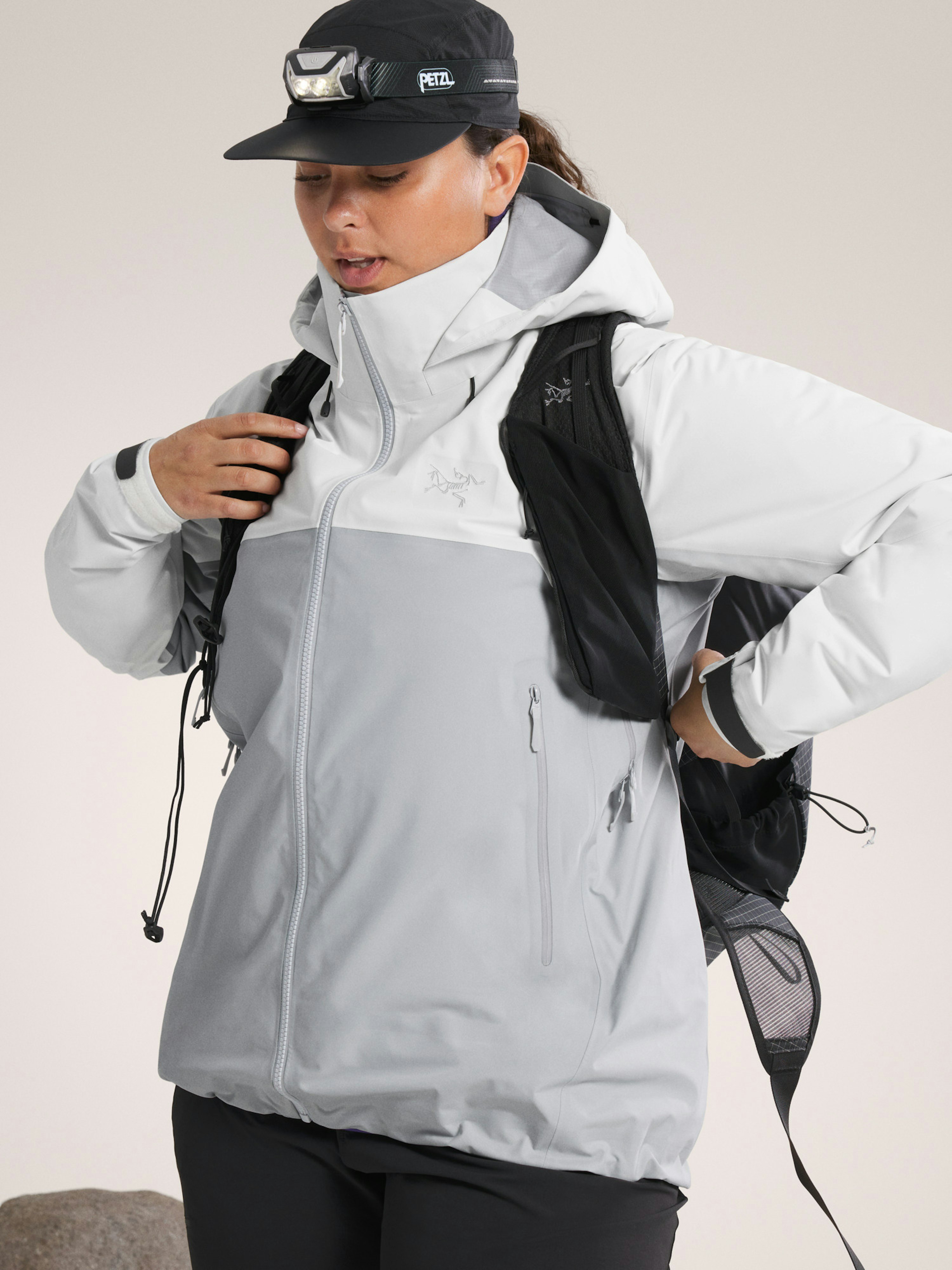 Beta AR Jacket Women's Arctic Silk / Solitude Hover