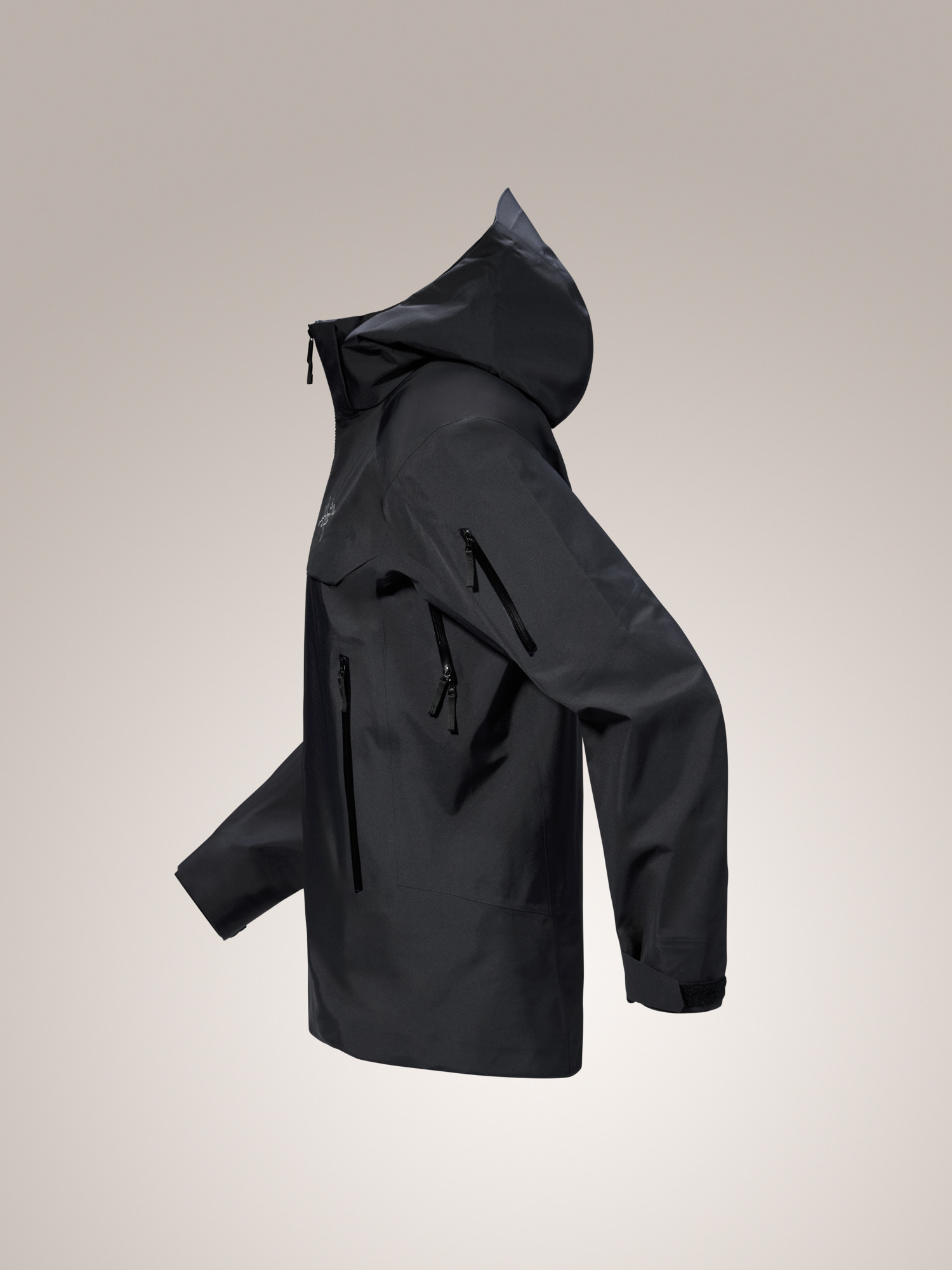 Macai Shell Jacket Black Profile