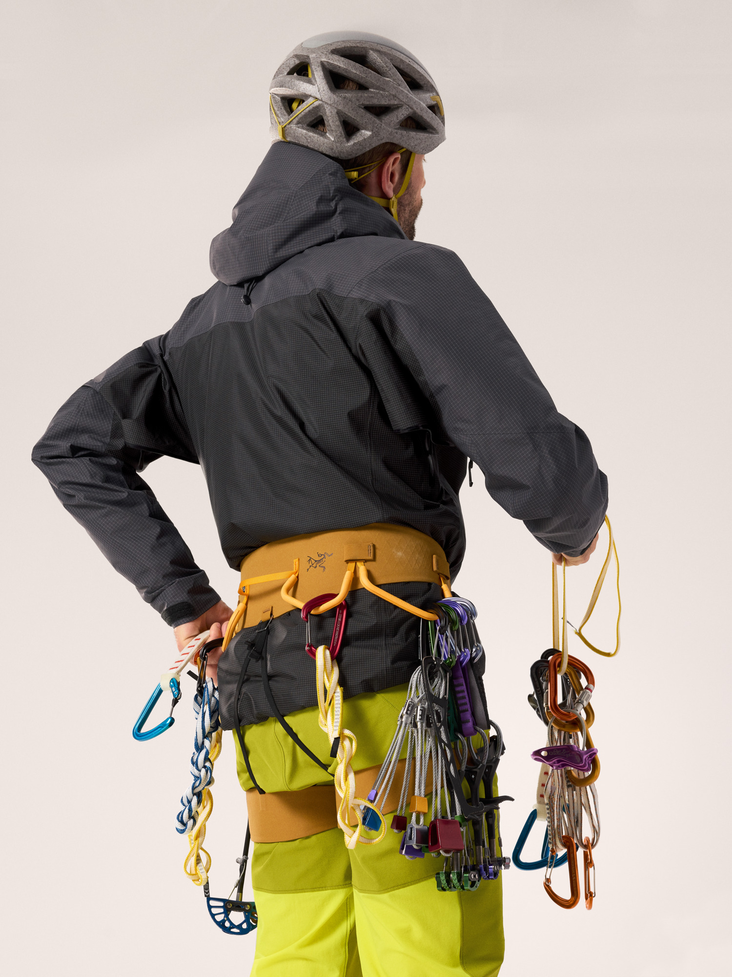 Alpha Jacket Graphite/Black Hover