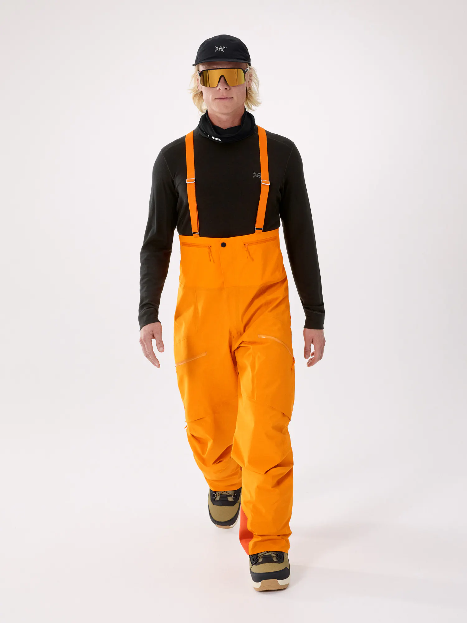 F25-X000009904-Rush-Bib-M-