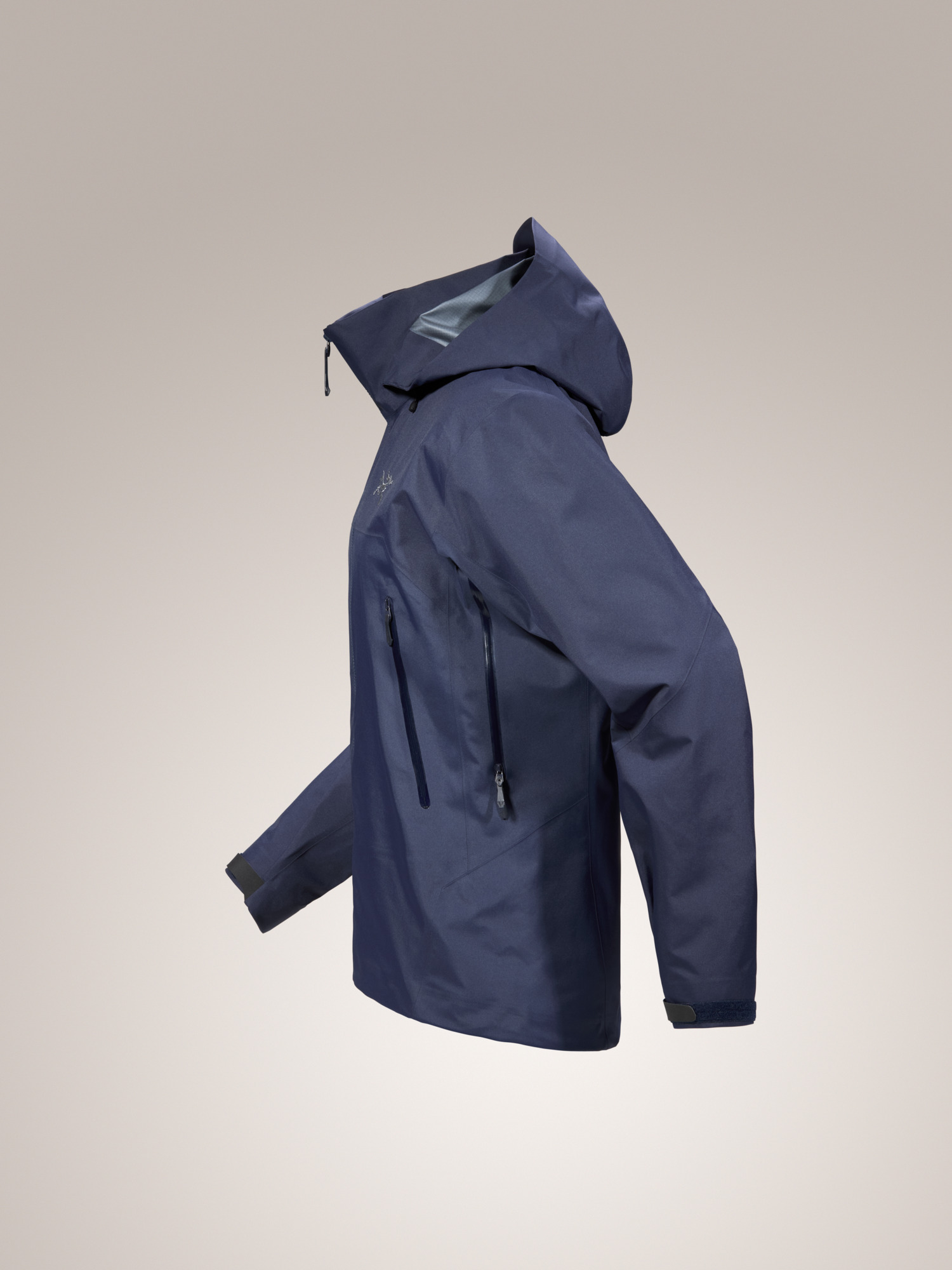 Beta AR Jacket Black Sapphire Profile