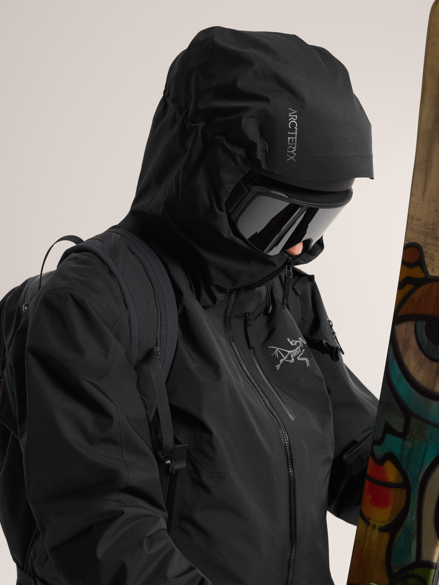 Sabre Insulated Jacket Black Hood