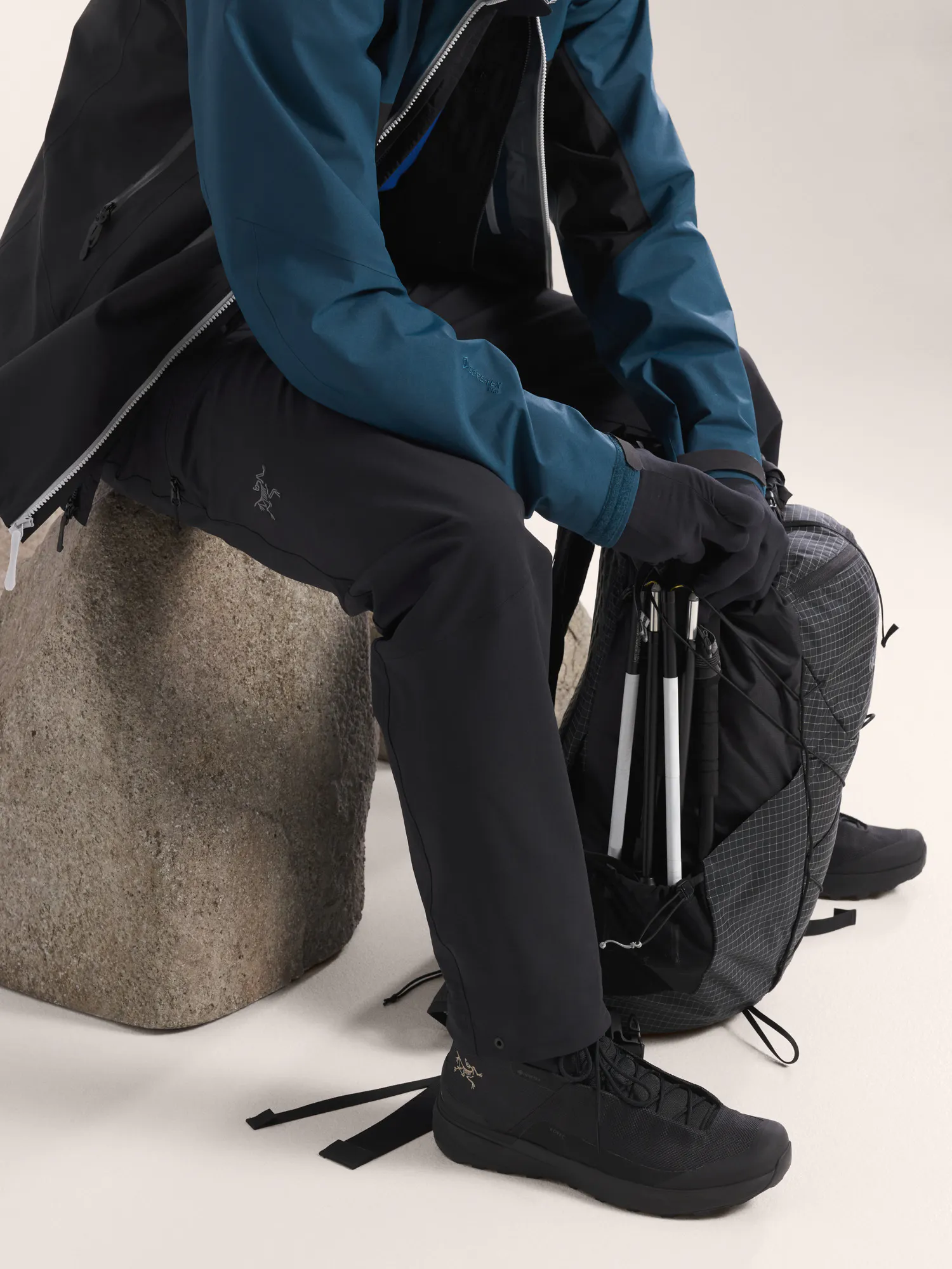 Pantalon Arc'teryx Gamma Lightweight Noir - Taille 34 Régulier - Neuf Avec étiquettes - Provenance Japon