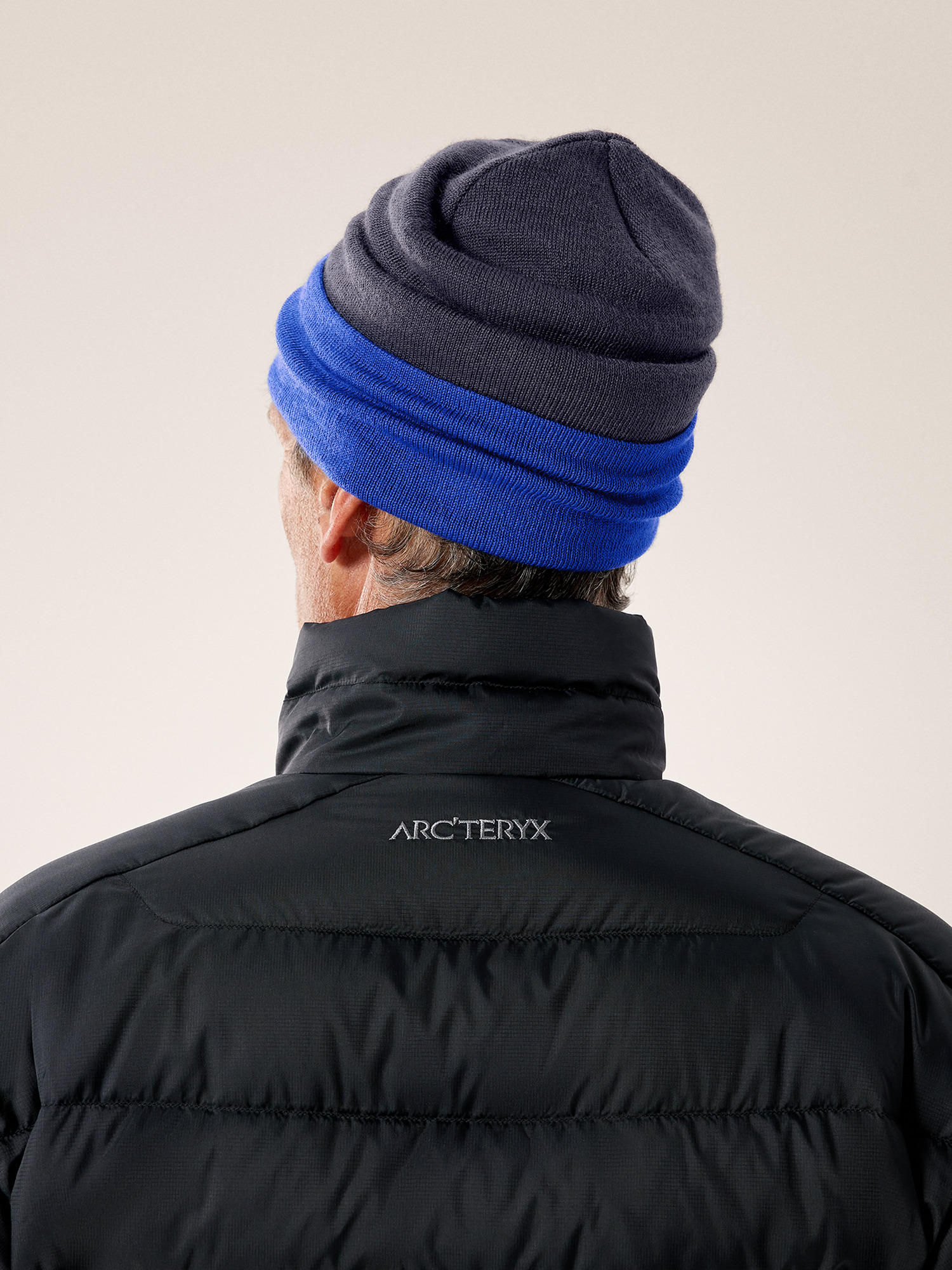 Color Block Toque Blk Sapphire / Vitality Back View