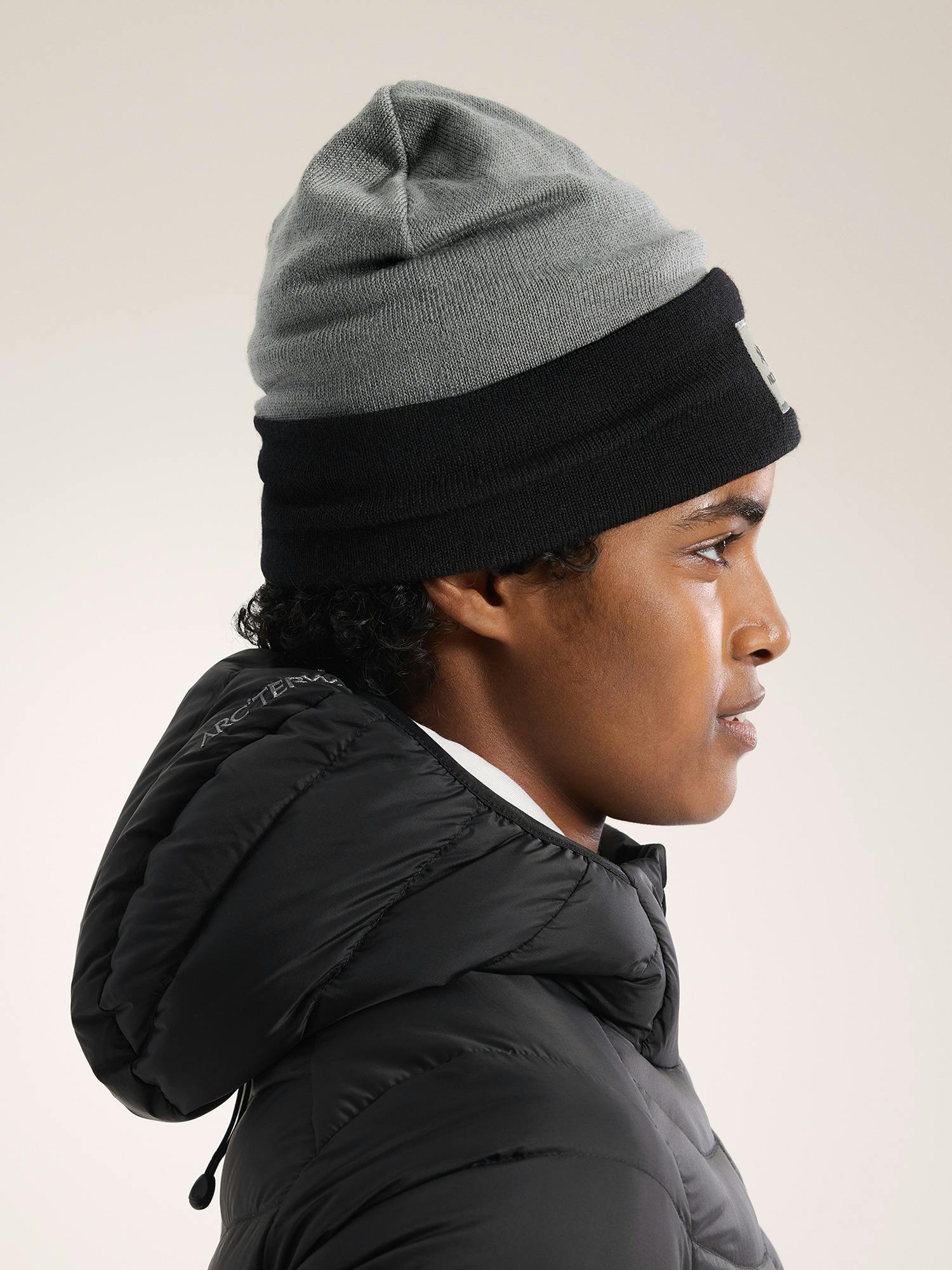 Color Block Toque Void / Black Side View