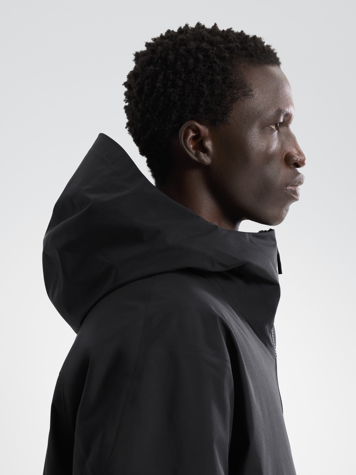 Monitor Down Coat Black Detail 1