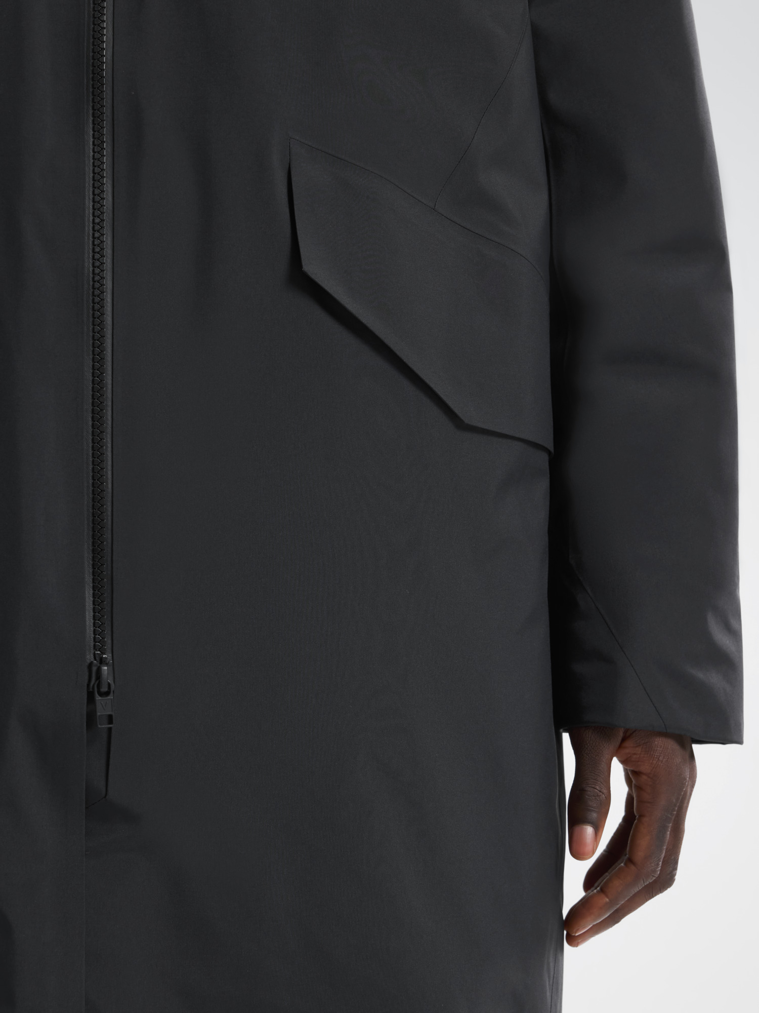 Monitor Down Coat Black Detail 4