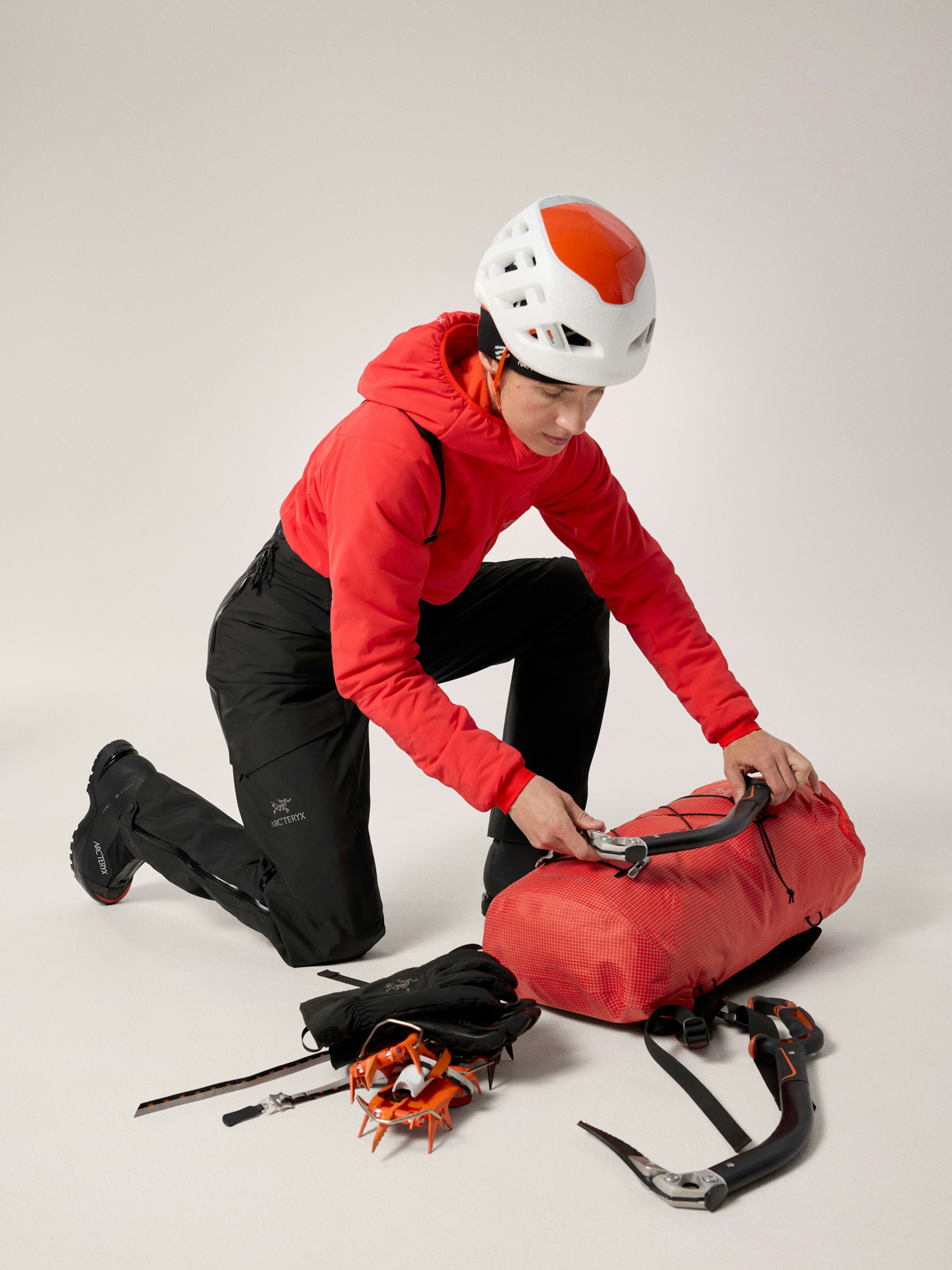 Alpha SV Bib Pant Women's Black Hover