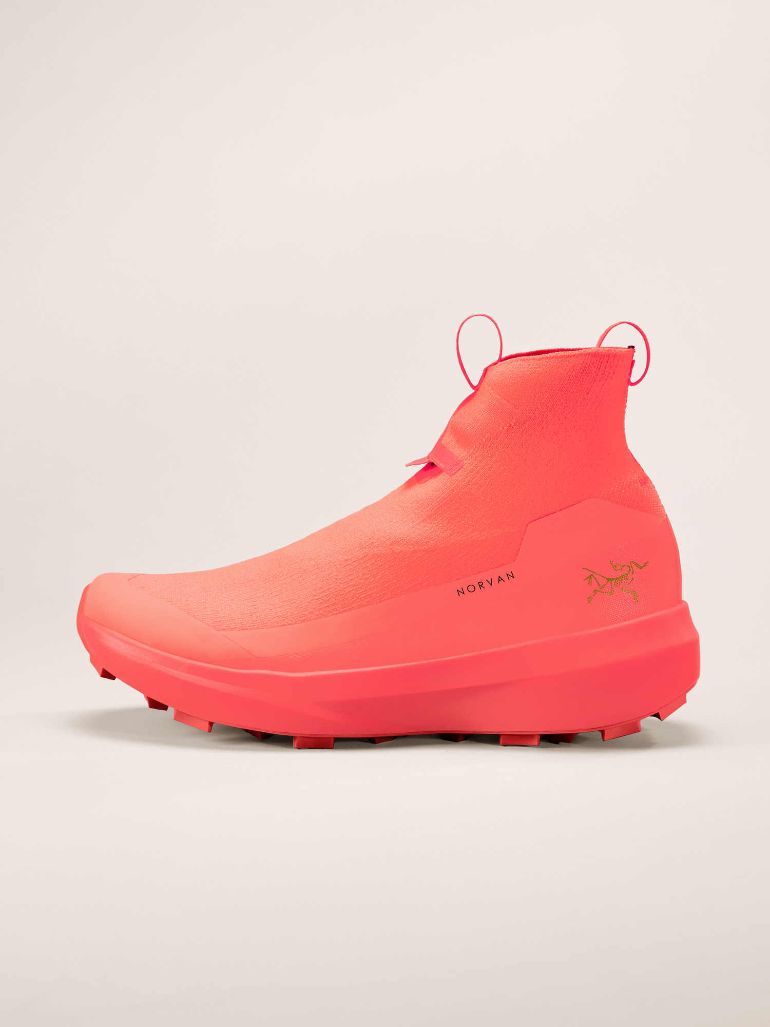 anorins Norvan 4 Nivalis GTX Shoe Women's | Arc'teryx United States