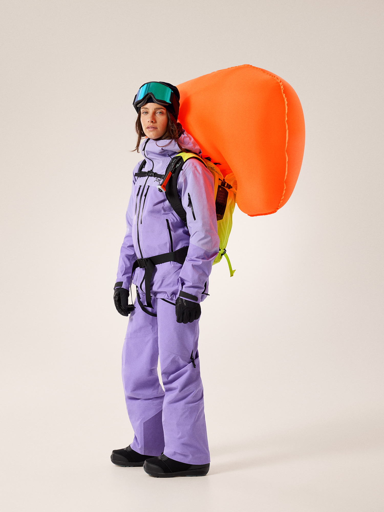 Micon LiTRIC 16 Backpack Euphoria Full Body