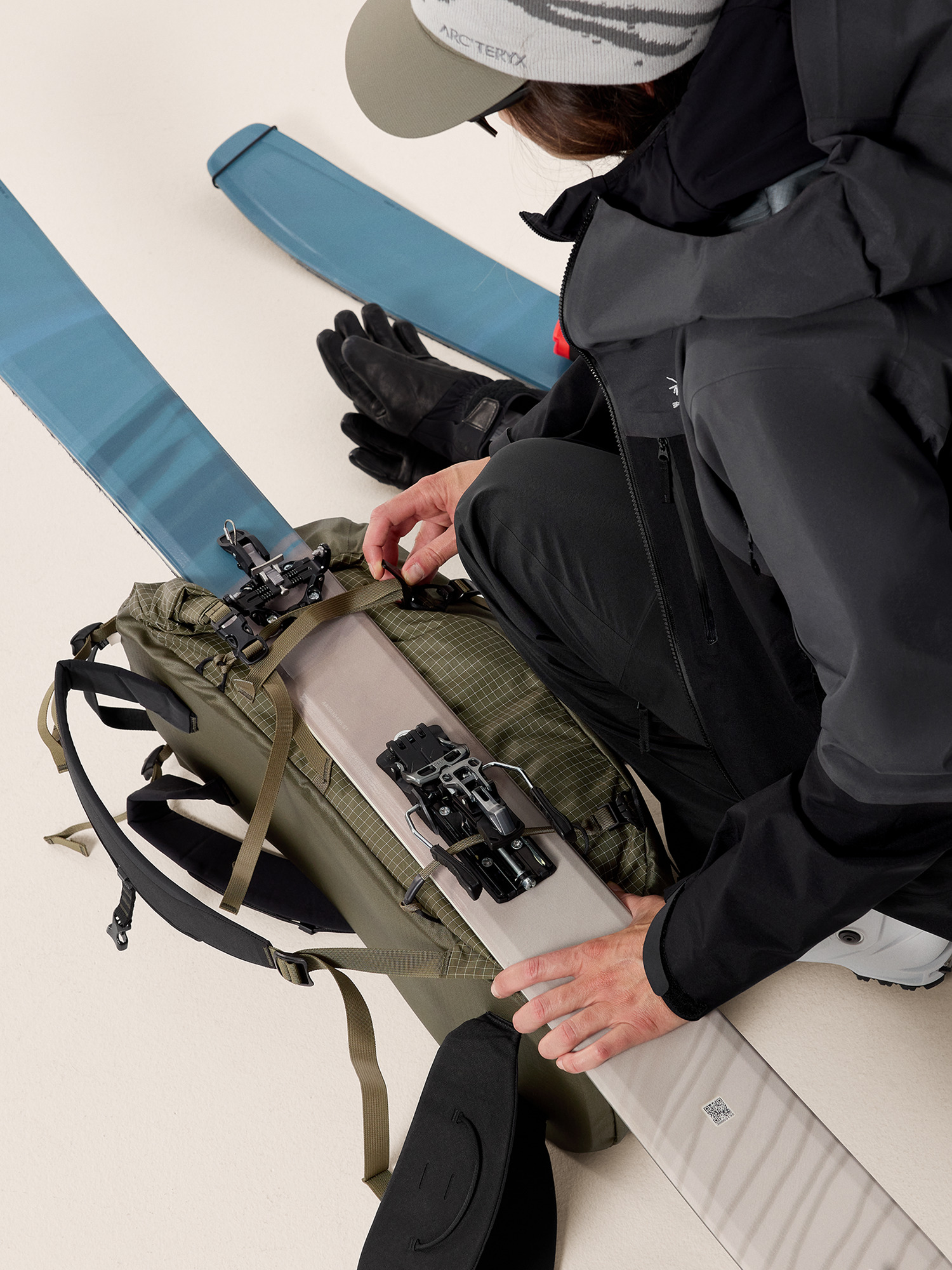 Micon 37 Backpack Tatsu Detail 1