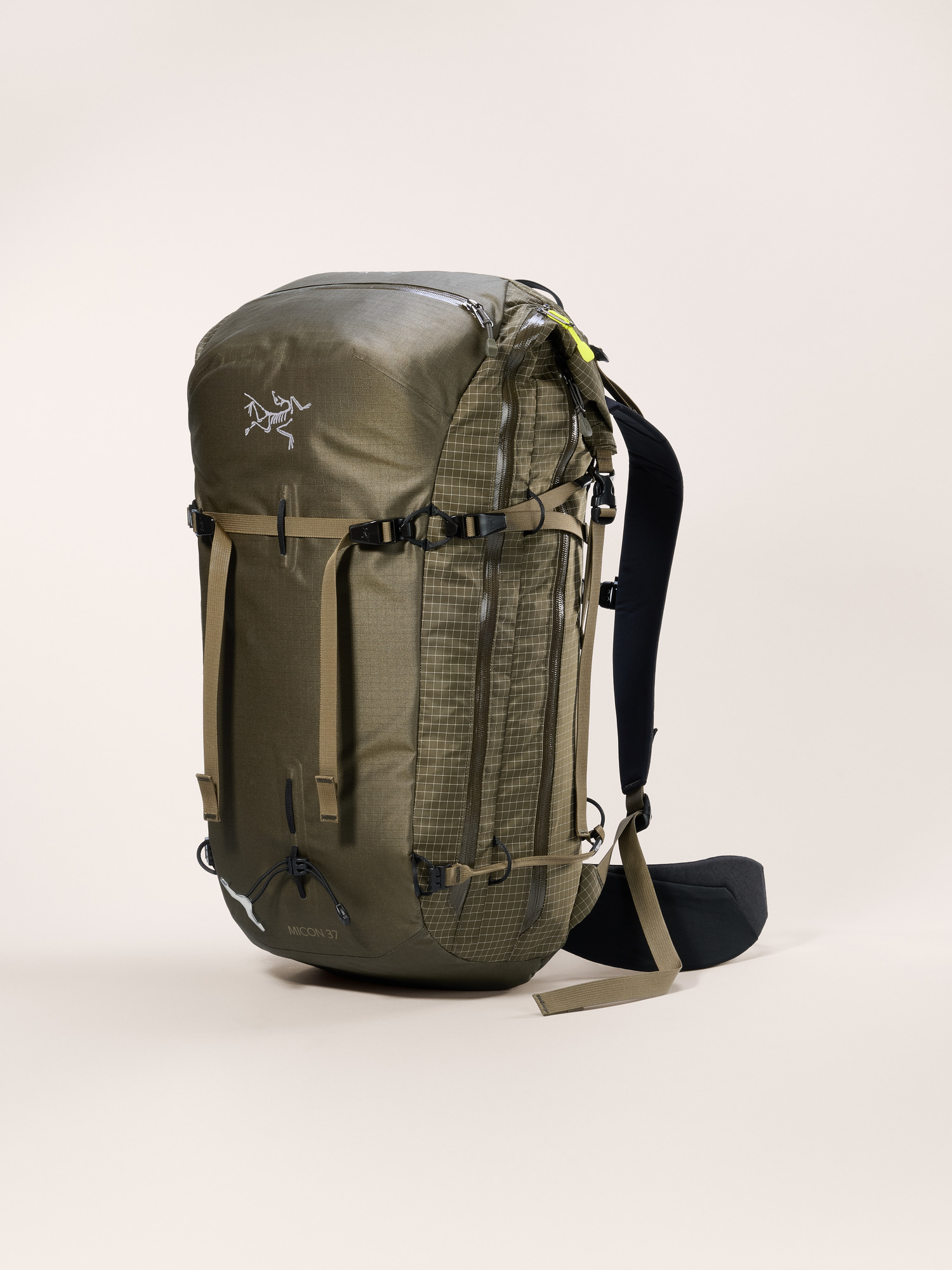 Micon 37 Backpack Tatsu Side