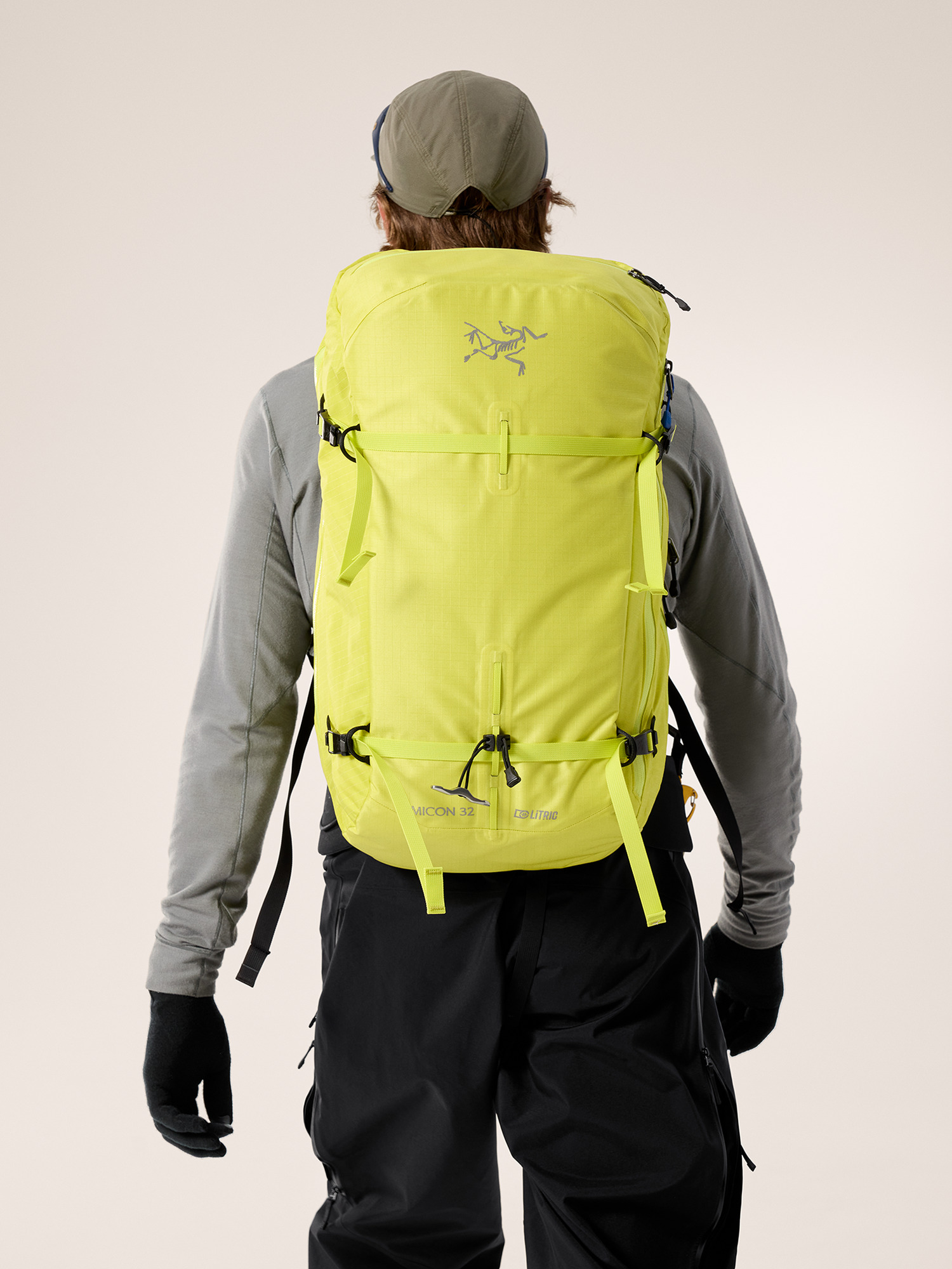 Micon LiTRIC 32 Backpack Euphoria Front View