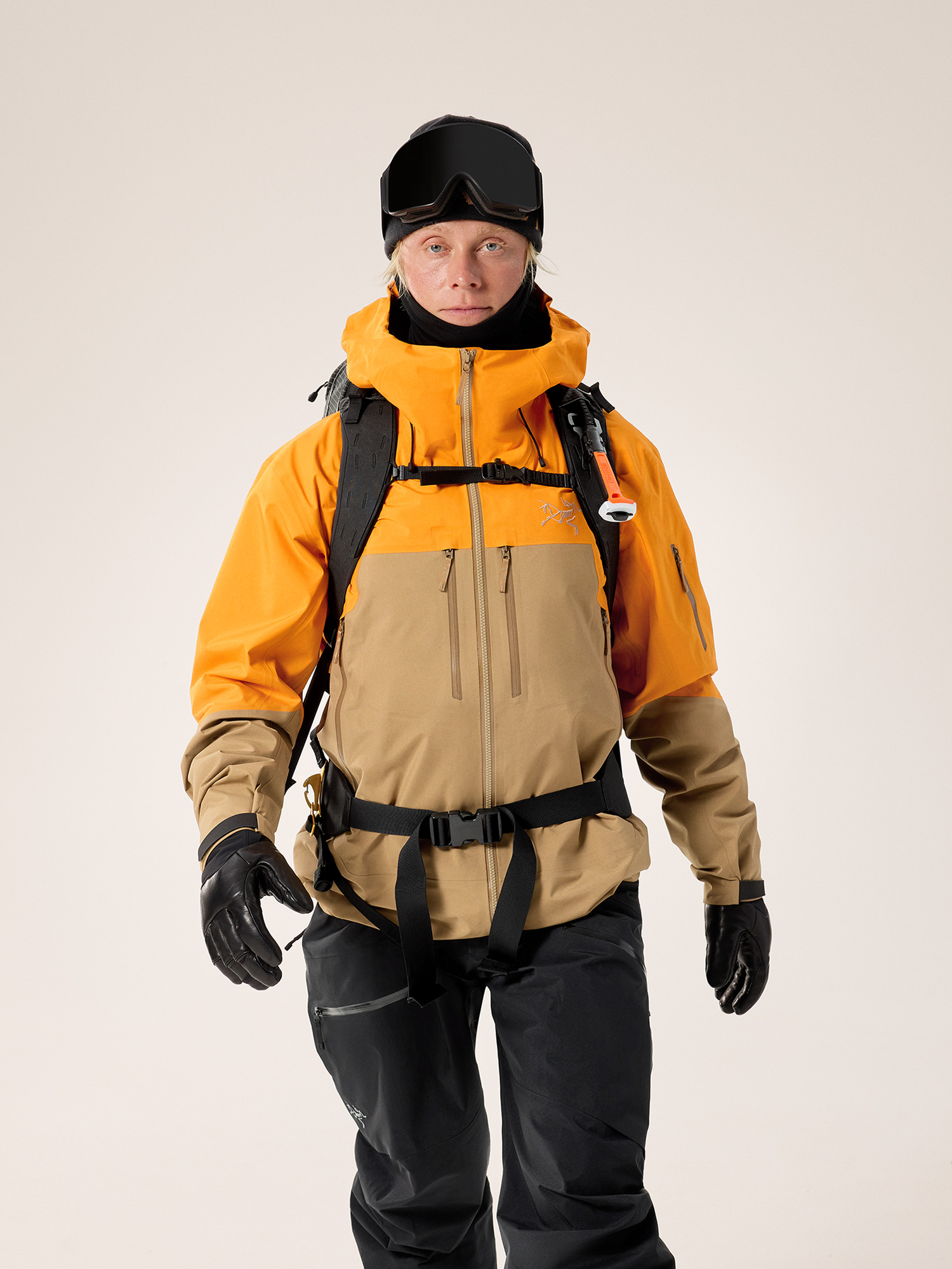 Micon LiTRIC 42 Backpack Black Back View