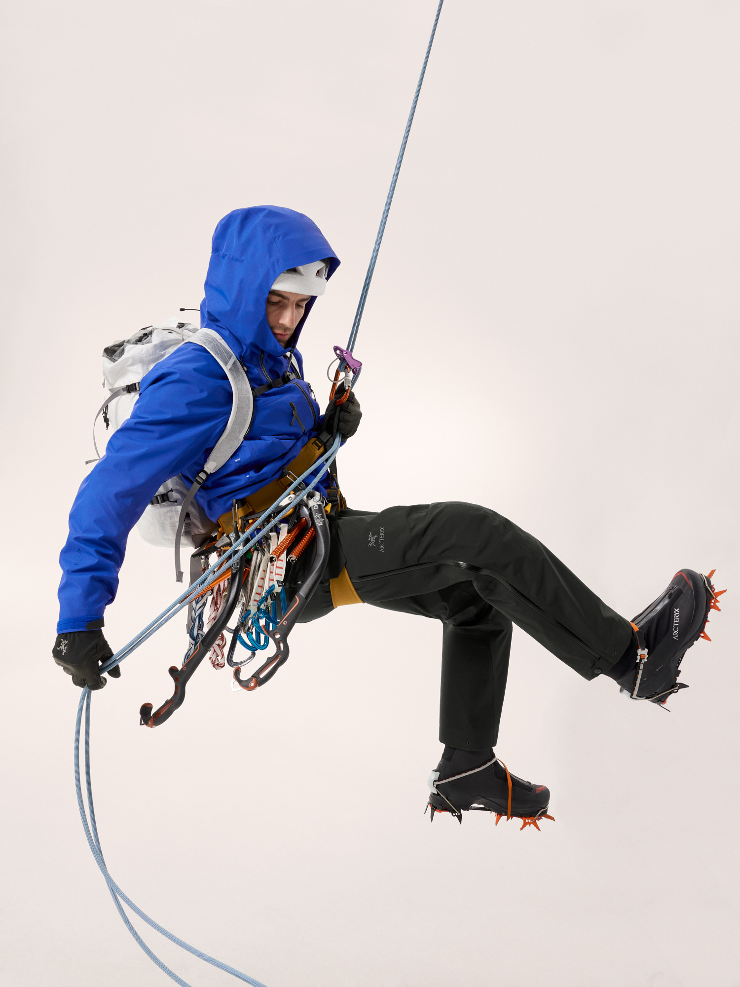 Alpha SV Jacket Vitality/Black Full Body