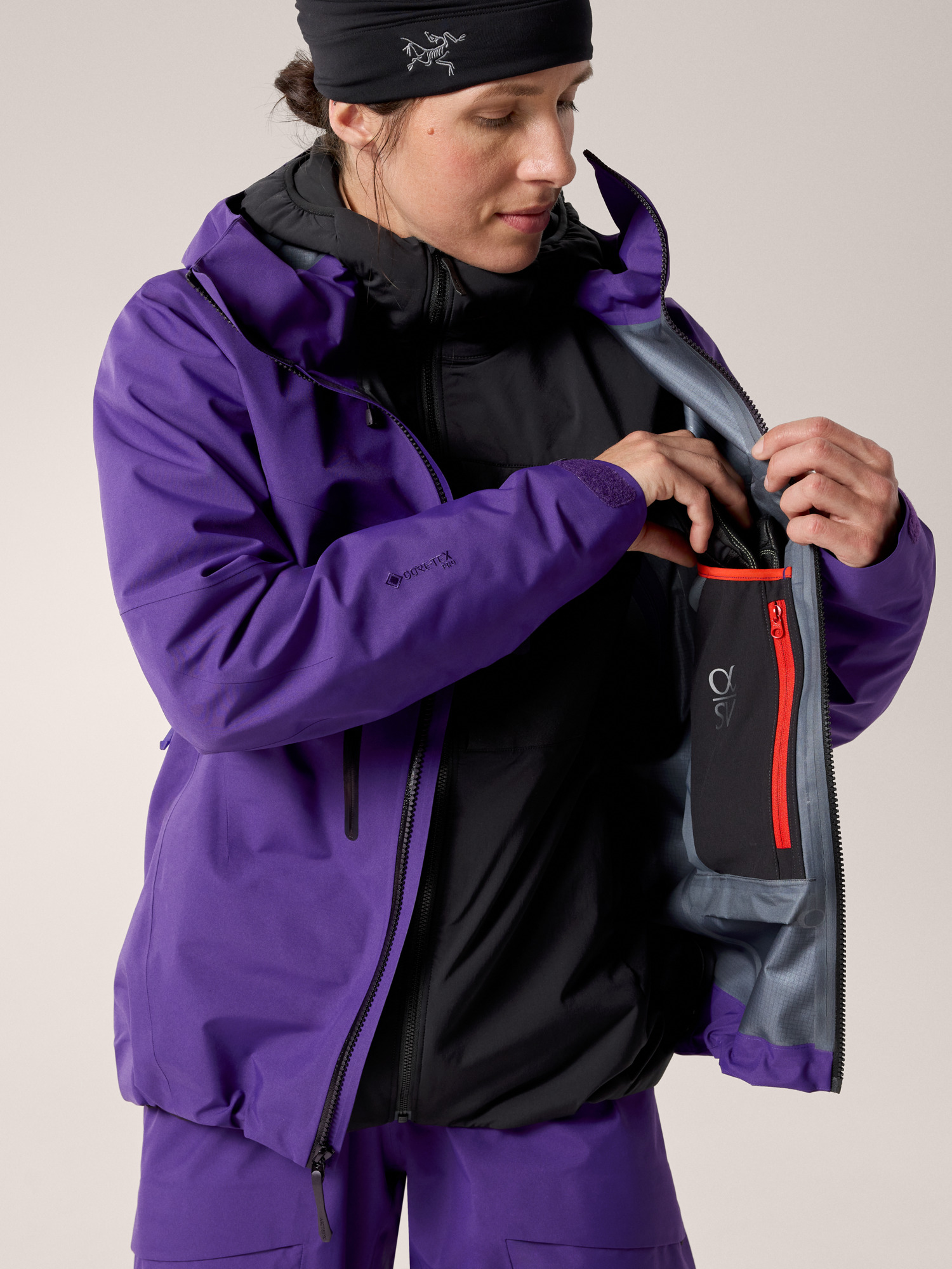 Alpha SV Jacket Women's Azalea / Black Detail 1